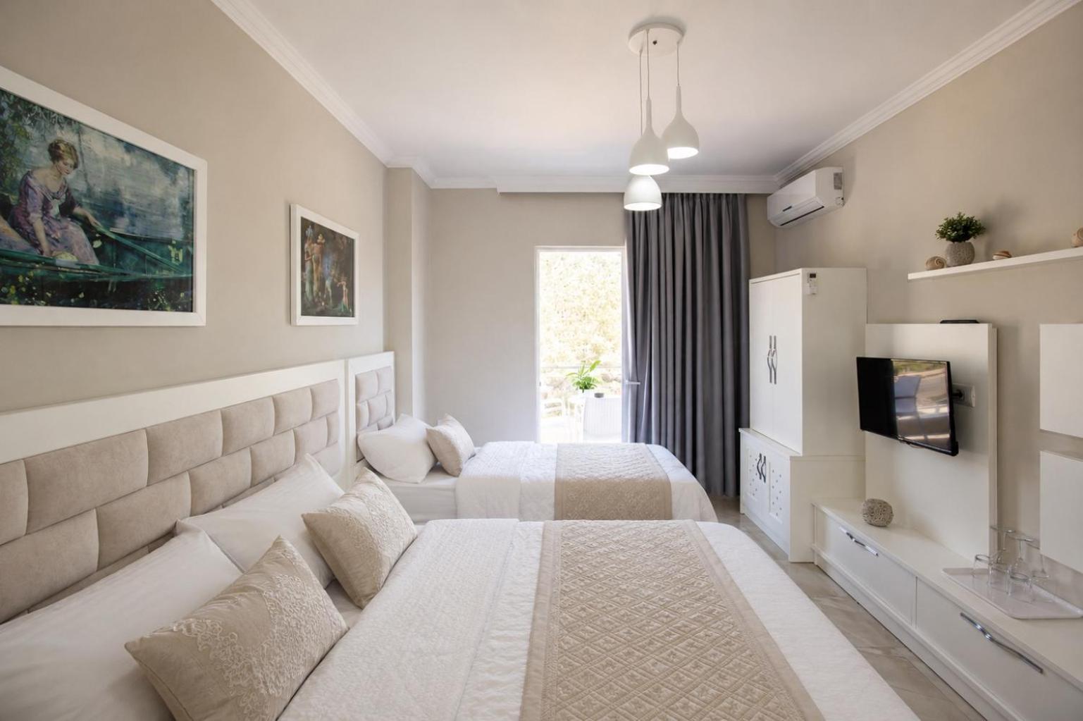 Triple Room Balcony