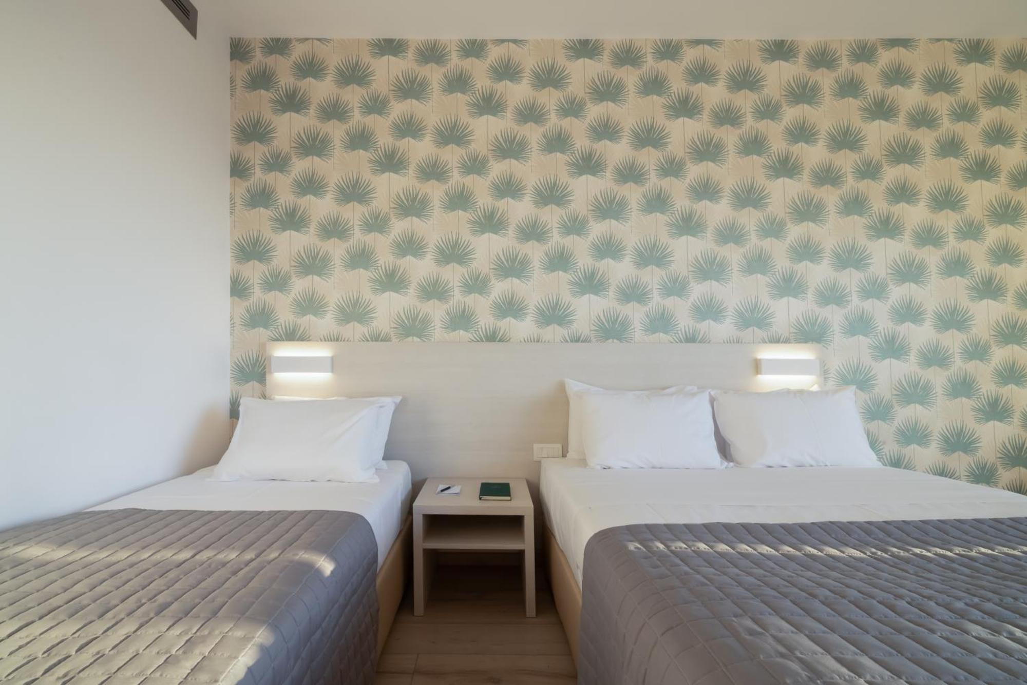Standard Room Side Sea View