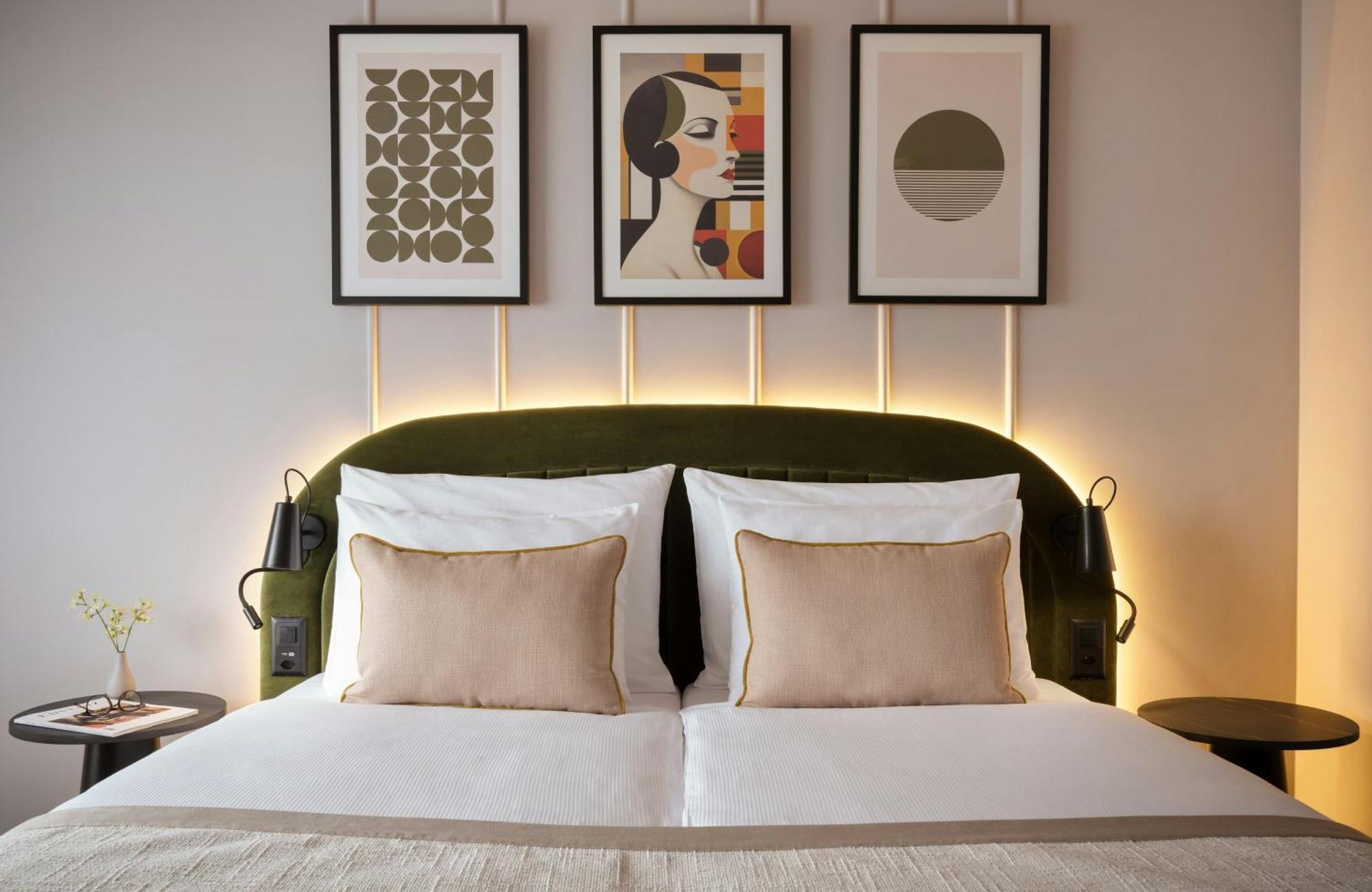 Superior Plus Twin Room