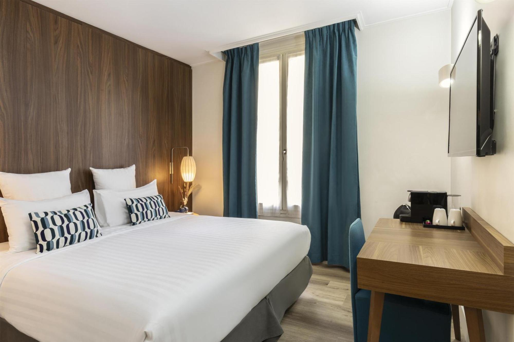 Superior Queen Room