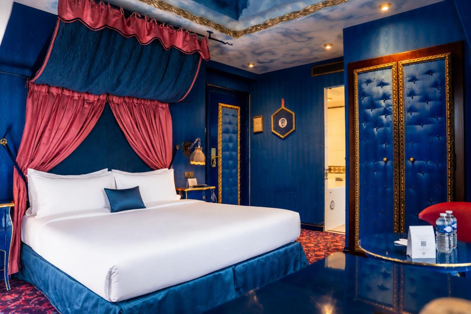 Junior Suite Spa Bath