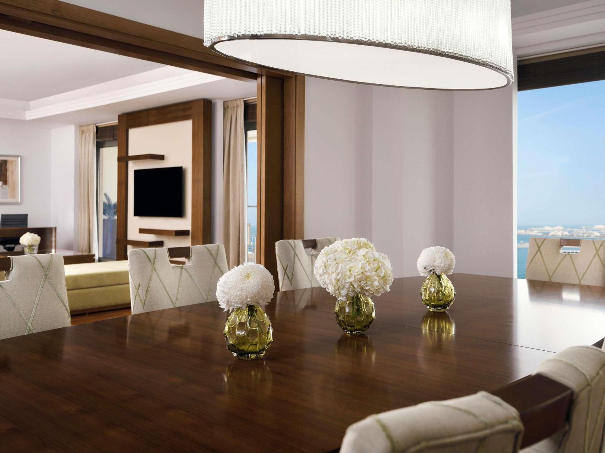 Royal Suite Partial Sea View Balcony Lounge Access Refreshments & Evening drinks Canapés