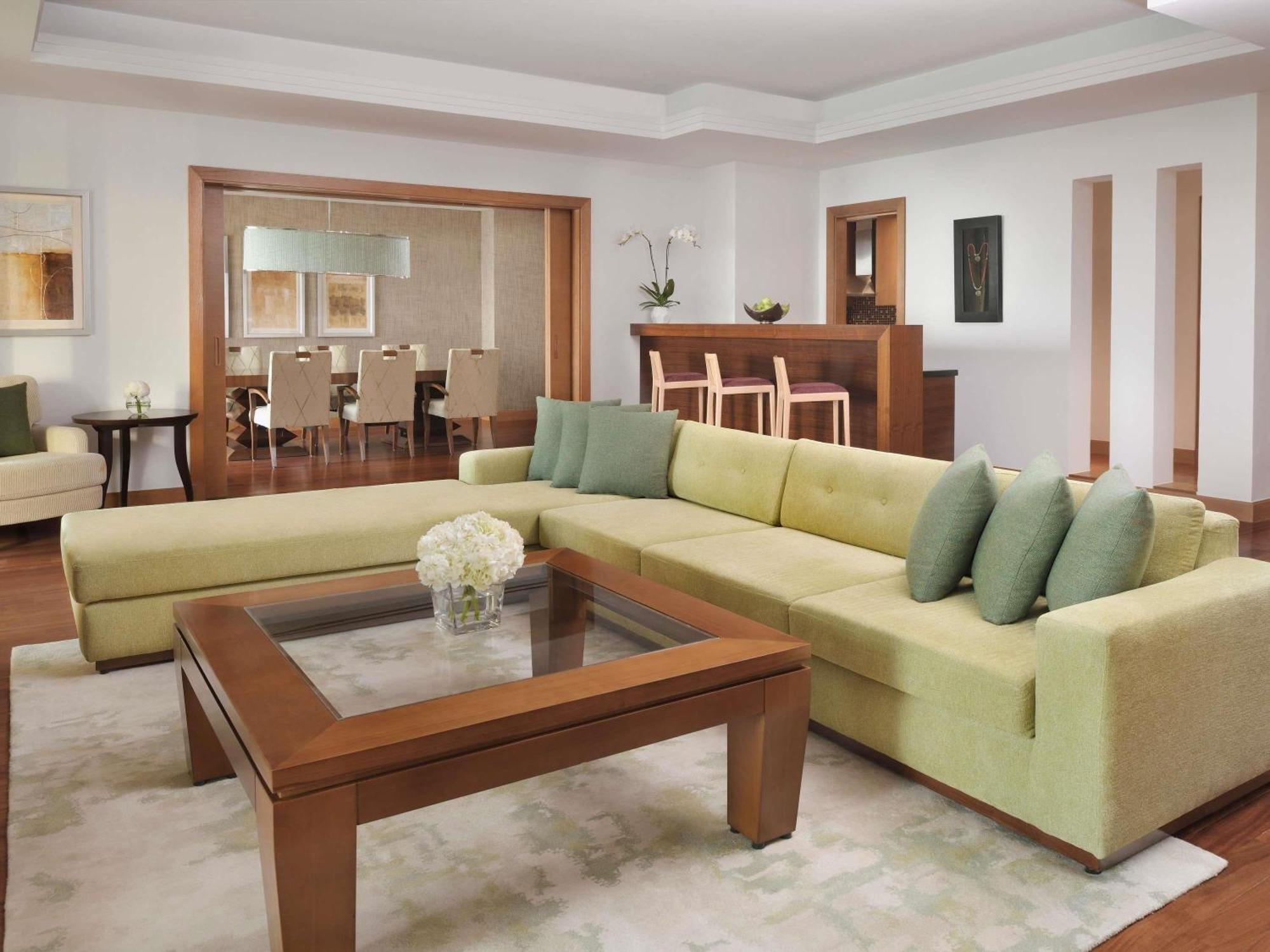 Royal Suite Partial Sea View Balcony Lounge Access Refreshments & Evening drinks Canapés