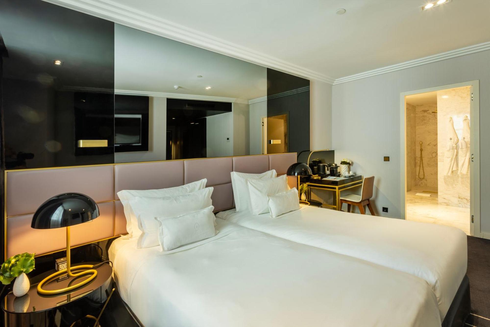 Classic Double Room