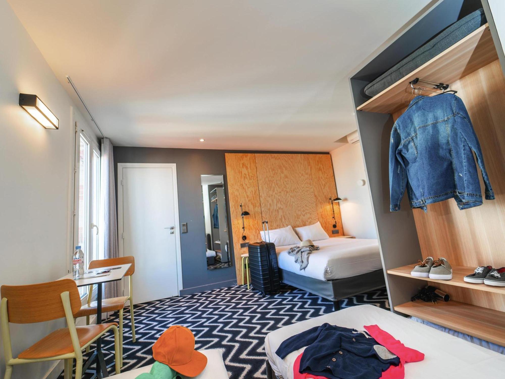 Standard Suite One Double Bed Two Single Beds