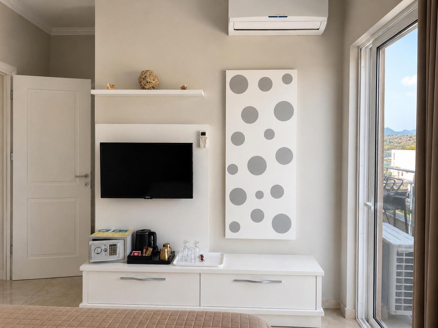 Triple Room Balcony