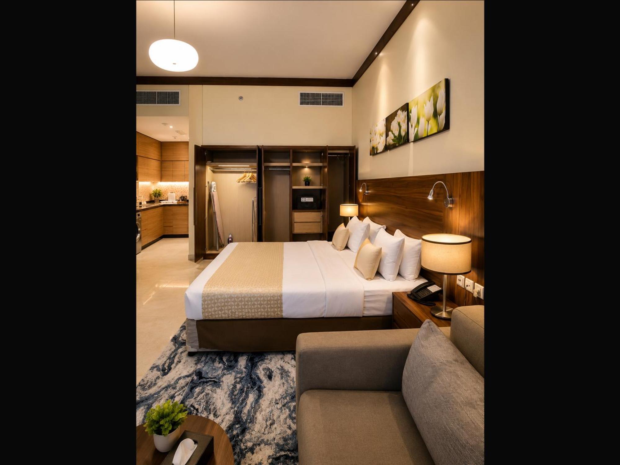 Studio Deluxe Apartment