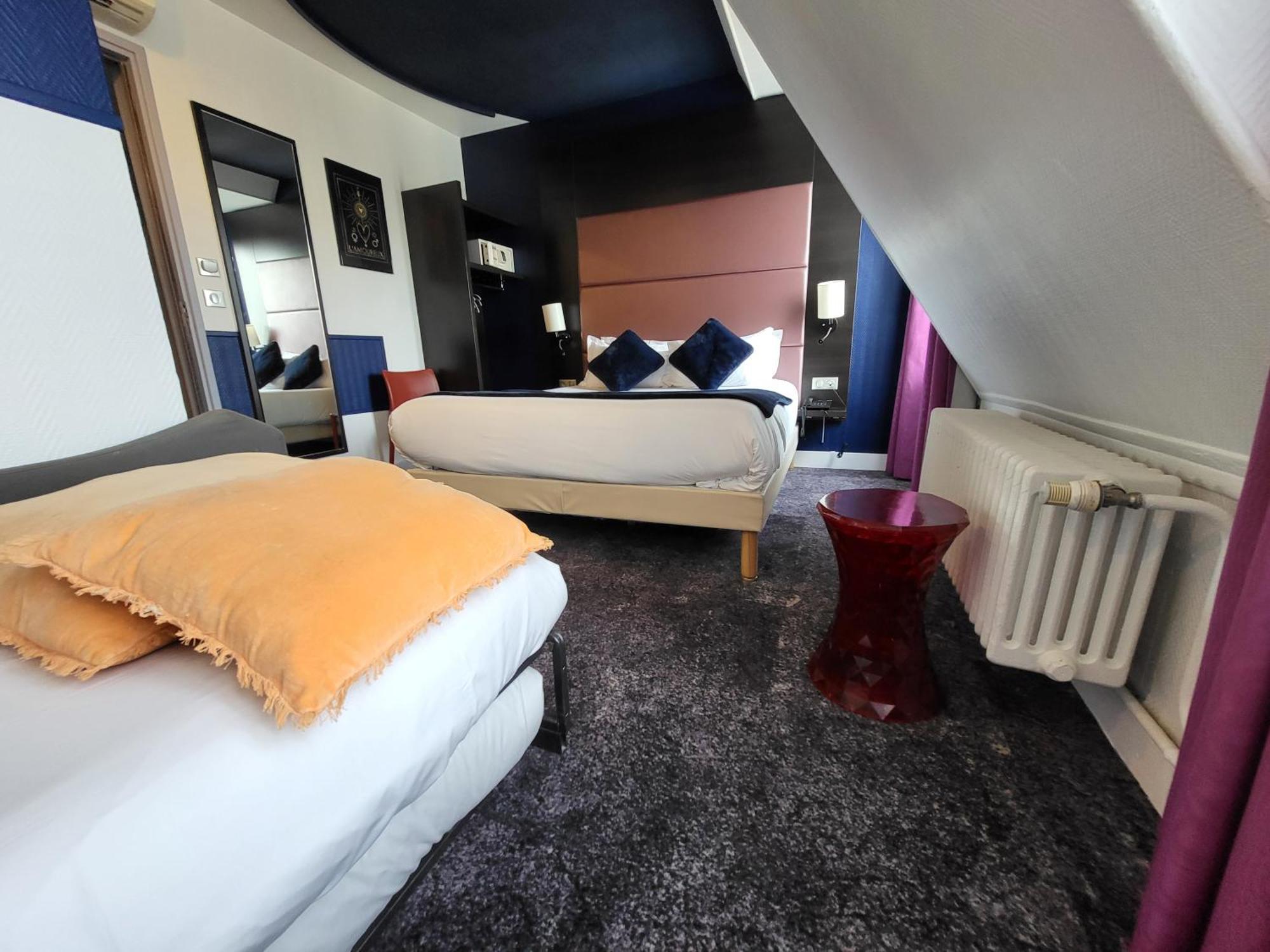 Standard Family Room