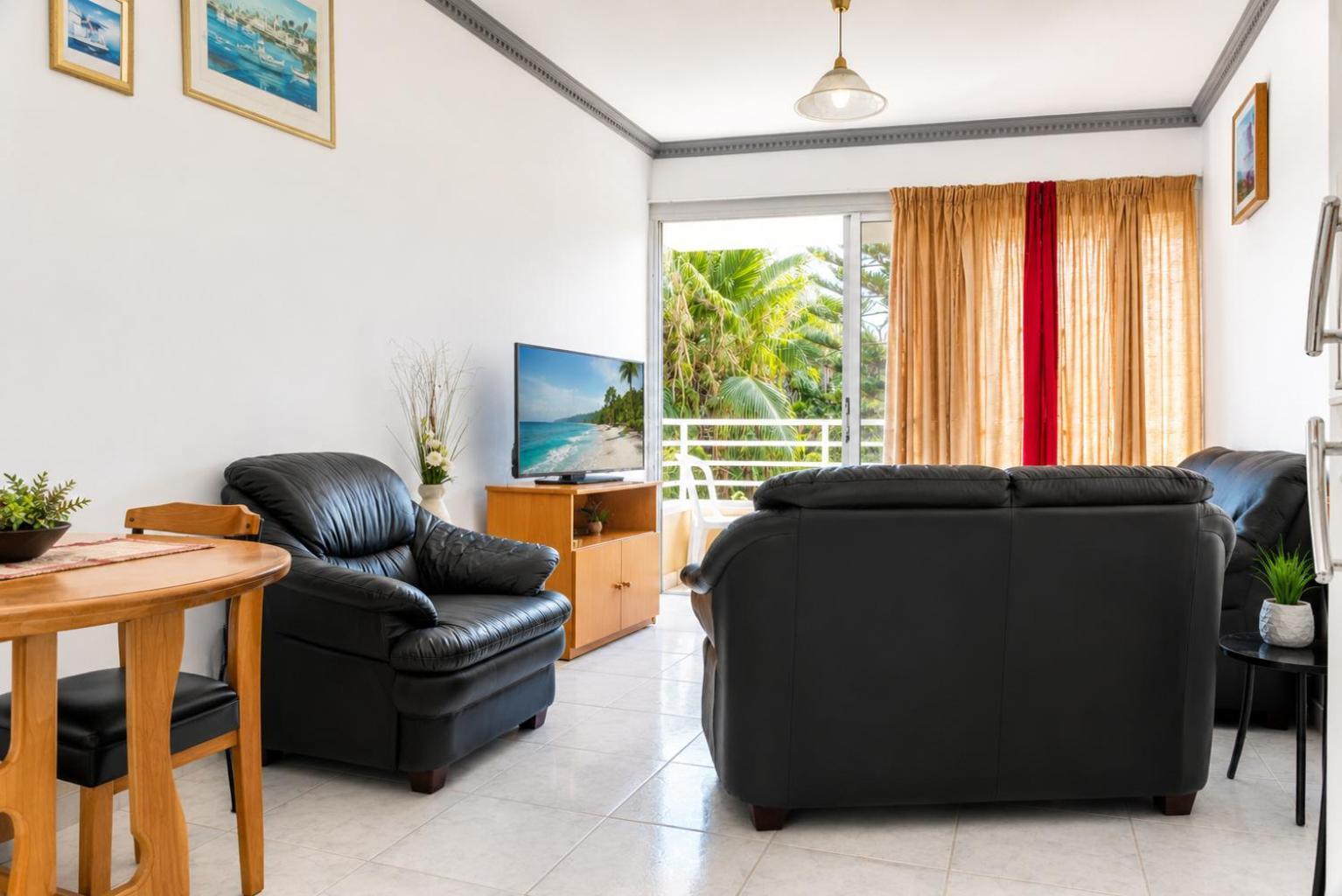 One-Bedroom Superior Apartment