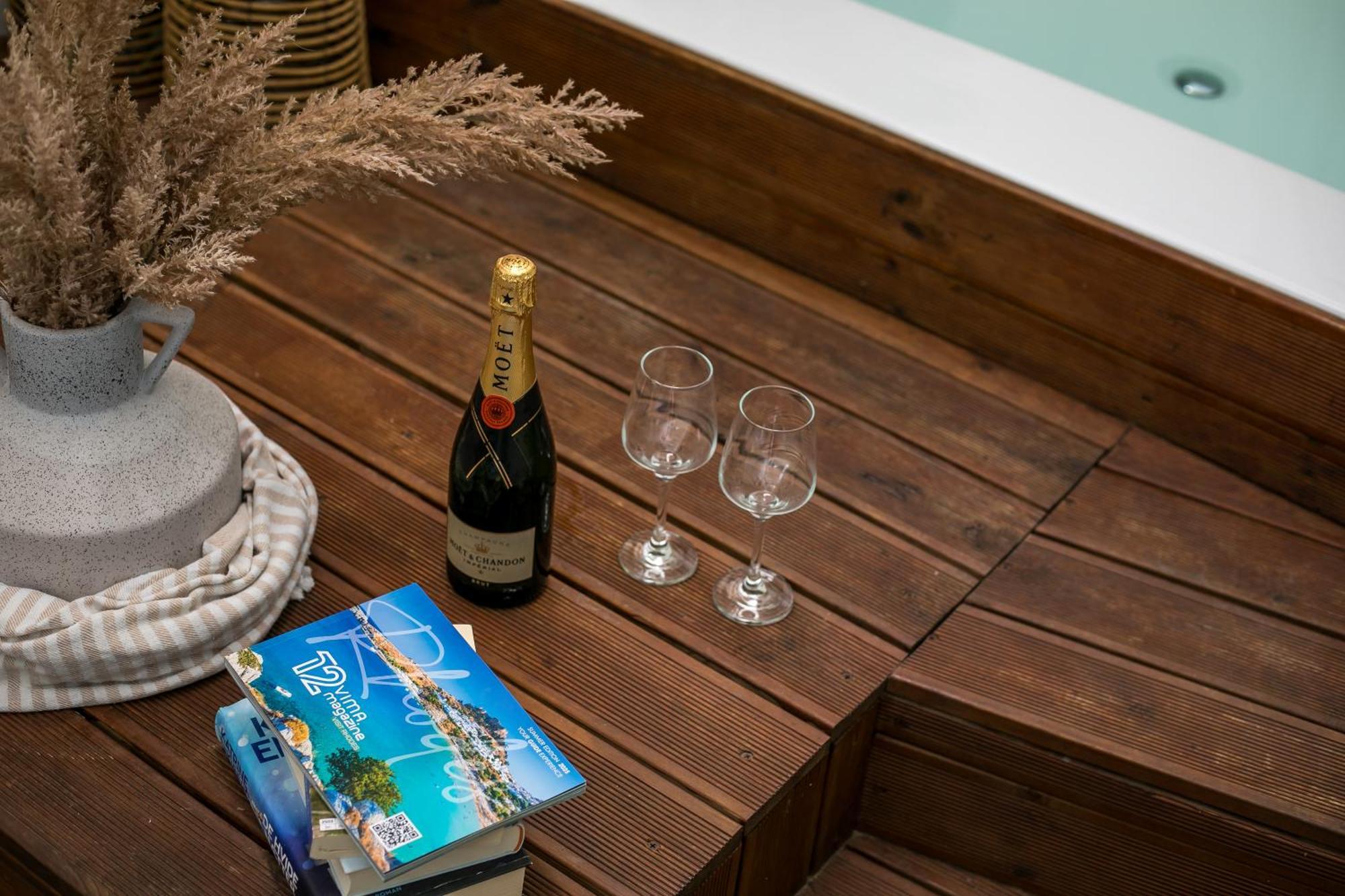 Suite Hot Tub