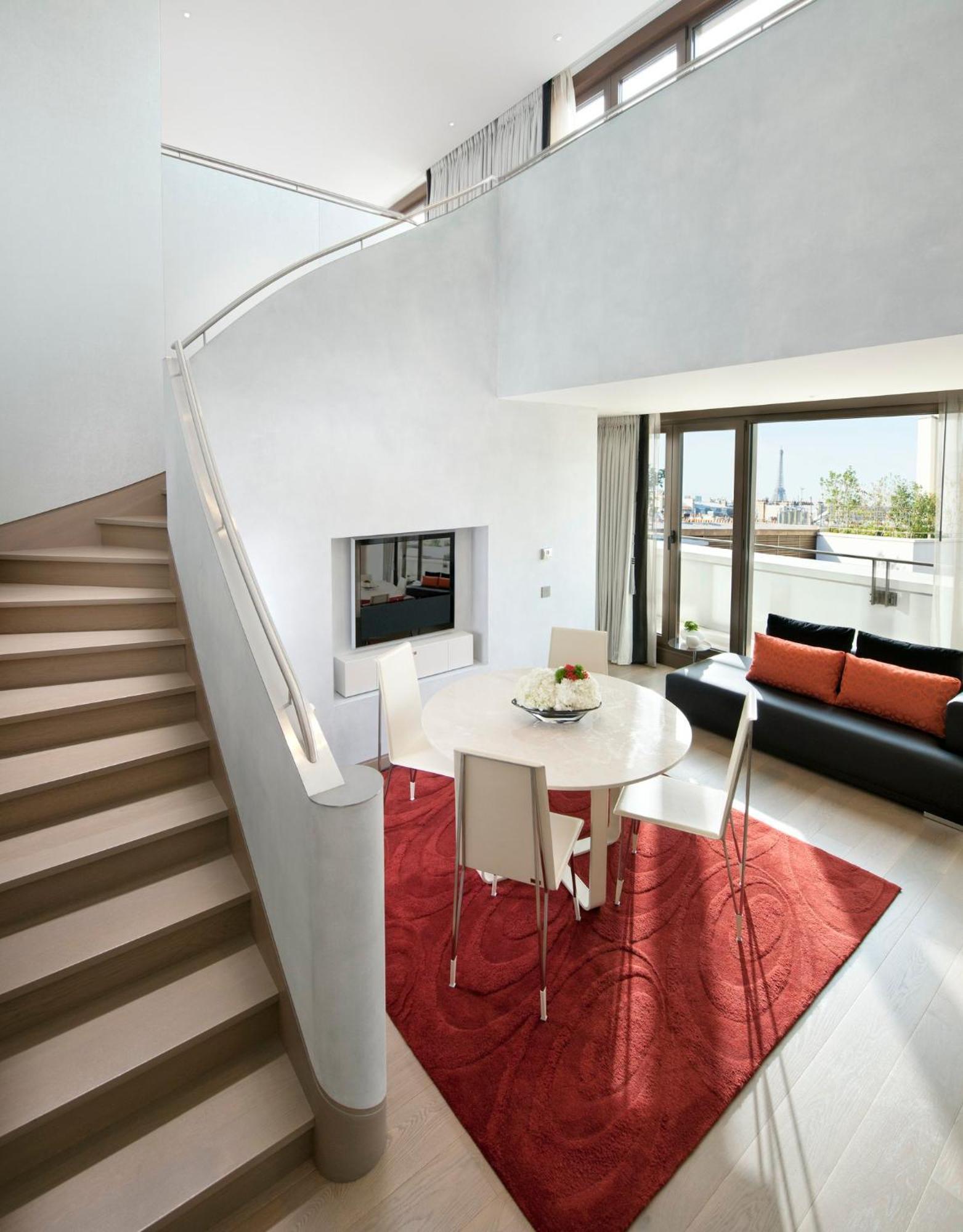 Panoramic Suite