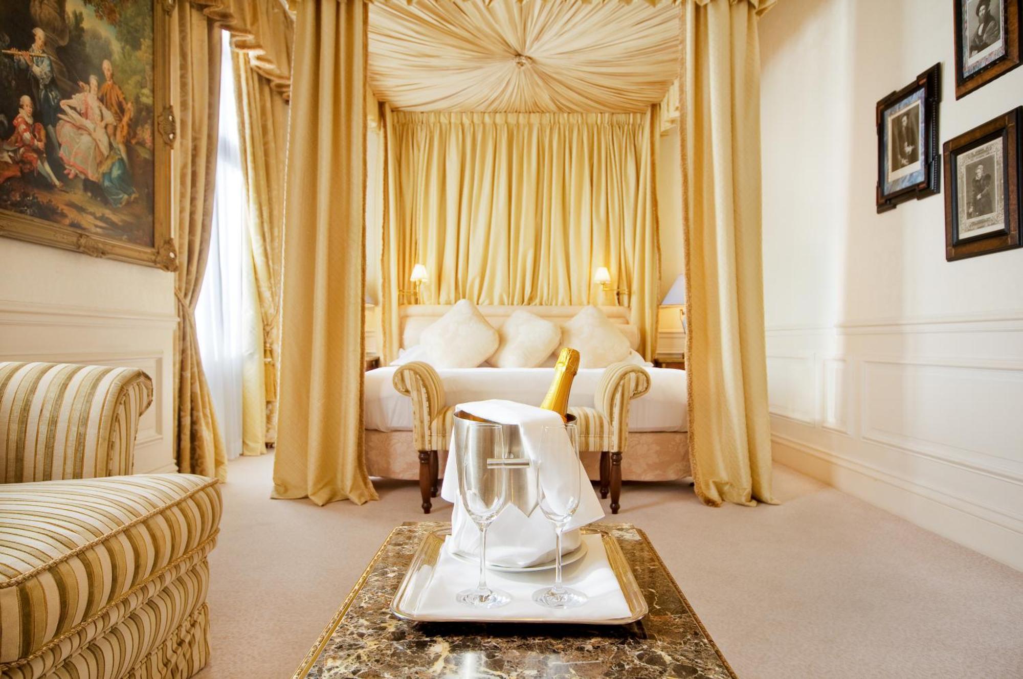 Royal Suite