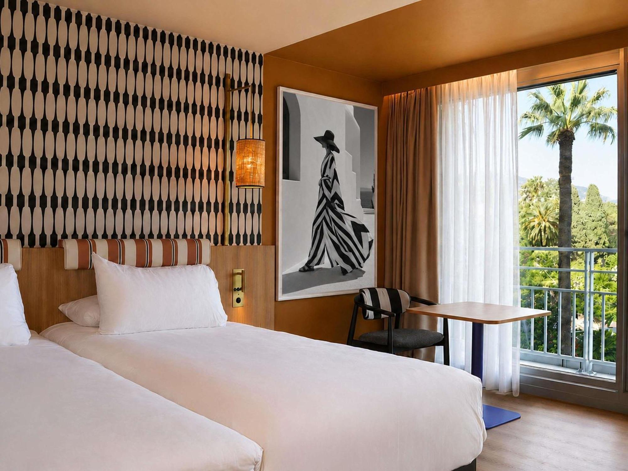 Privilege Twin Room Balcony Sea Garden View