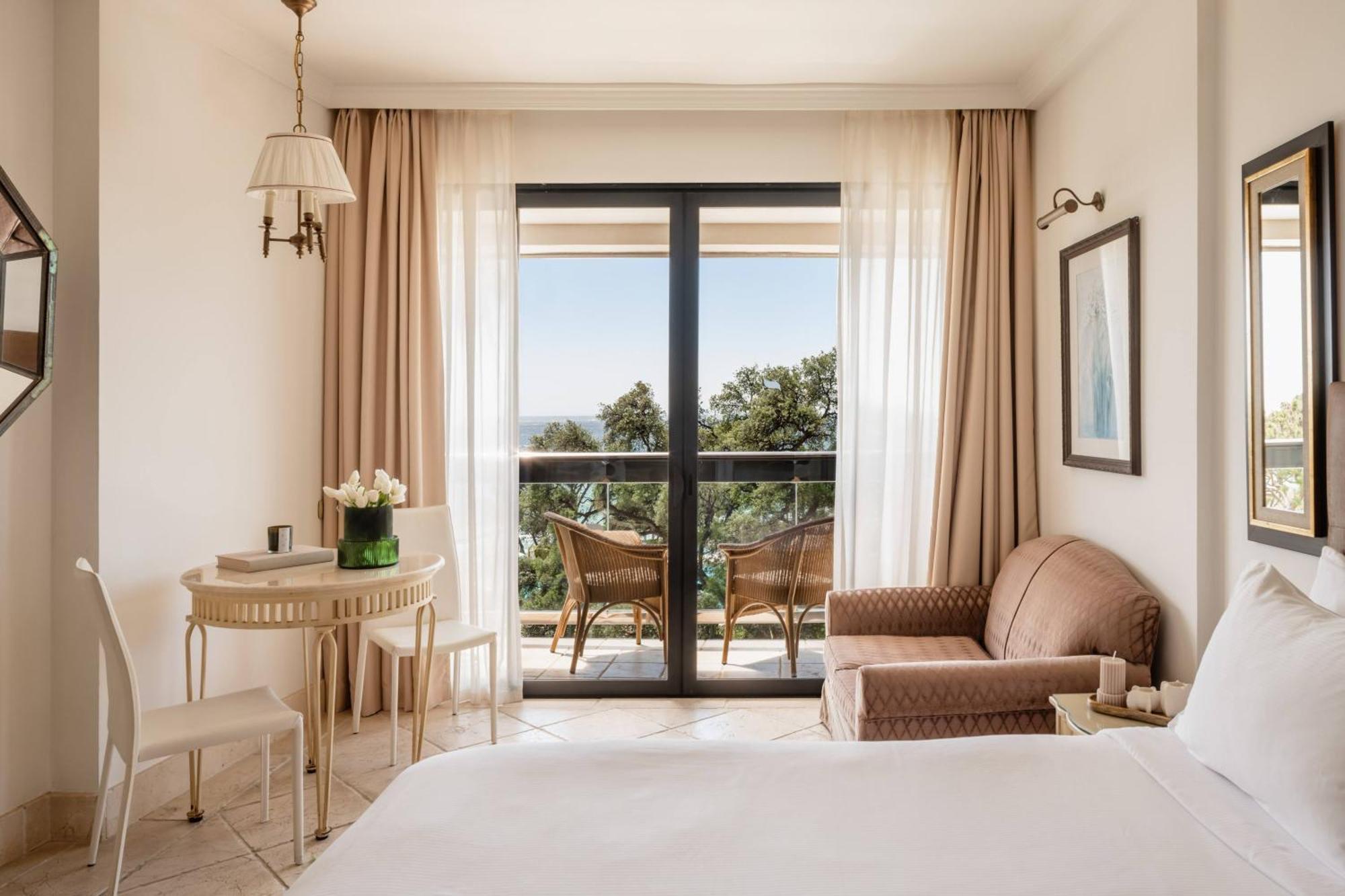 Premium Double Room Garden View,1774436756:JPEG