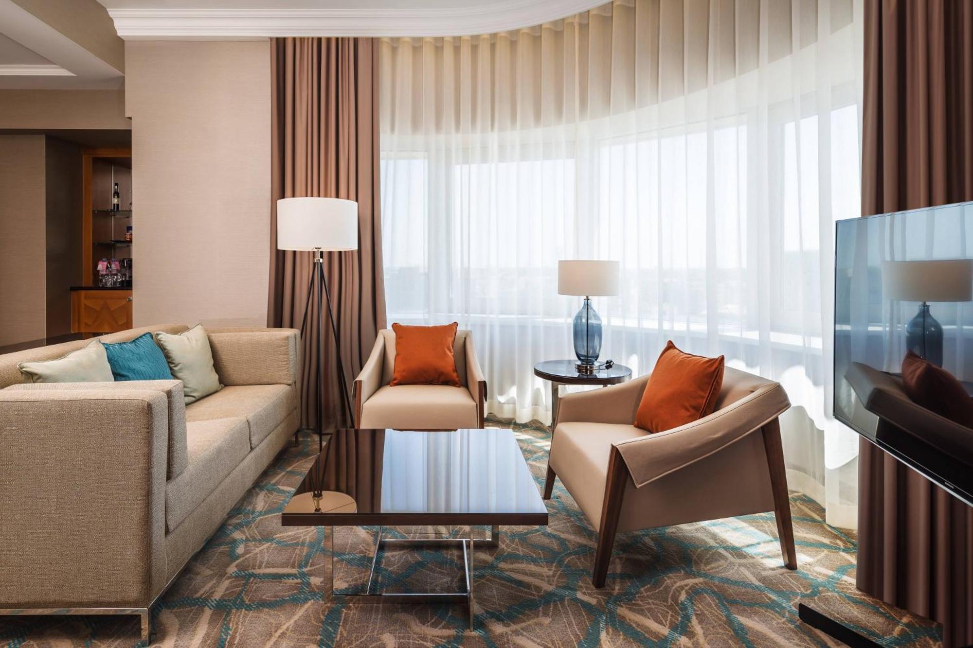 Senator Suite Access Executive Lounge