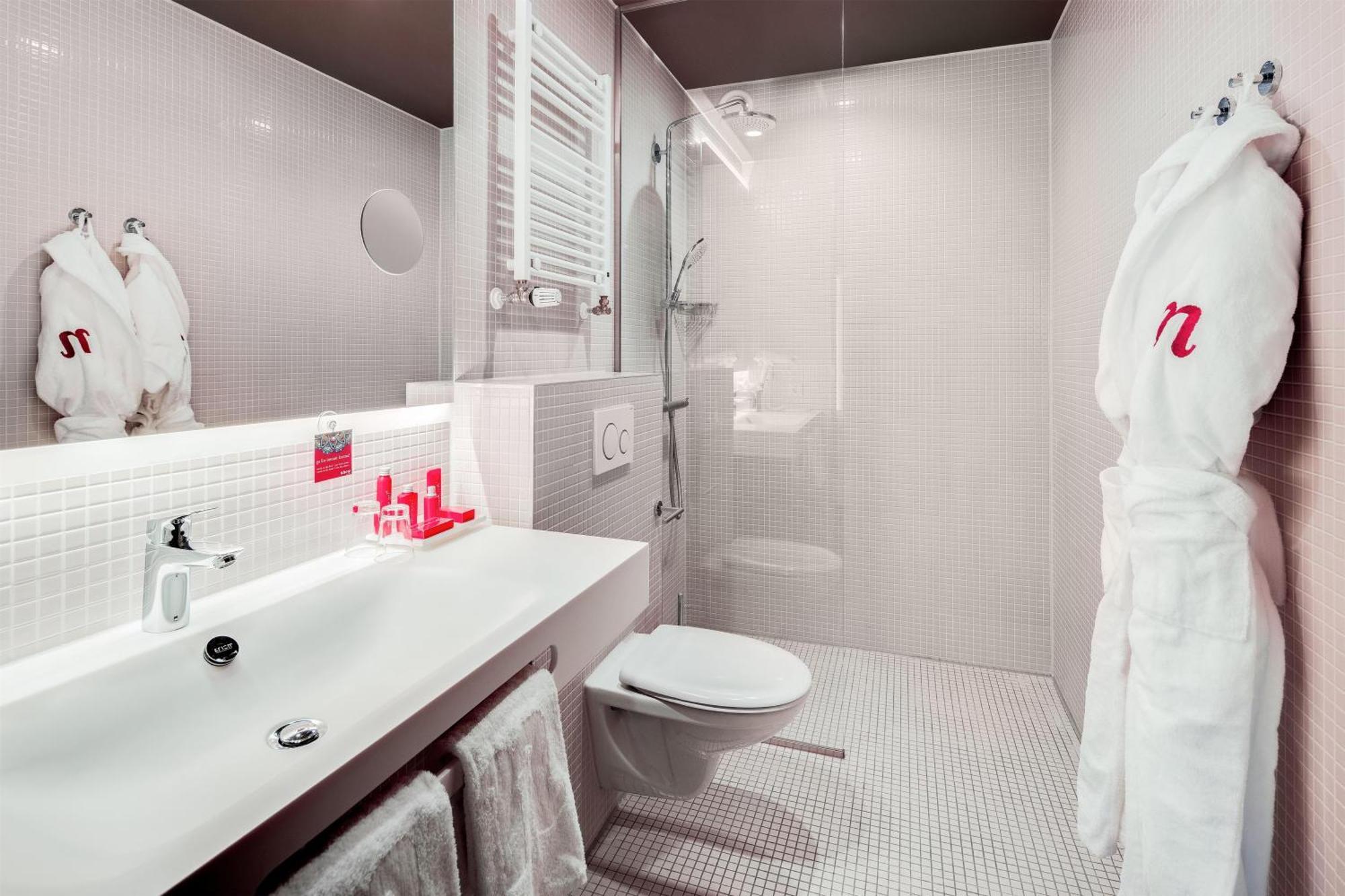 nhow Premium Panoramic Bath Room