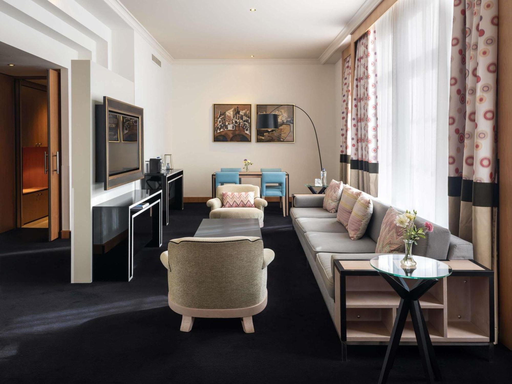 Two-Bedroom Imperial Suite Butler Service