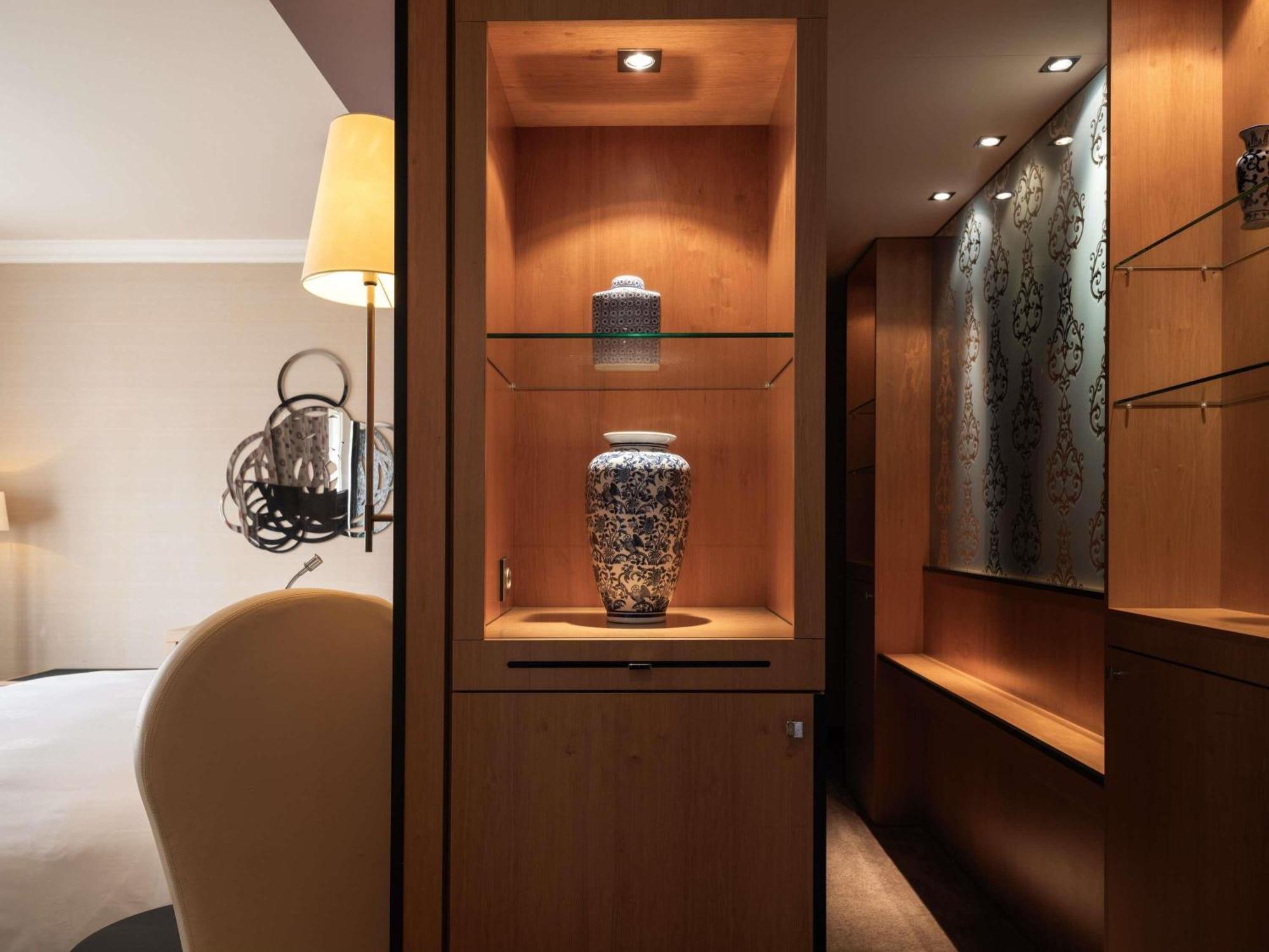 Two-Bedroom Imperial Suite Butler Service