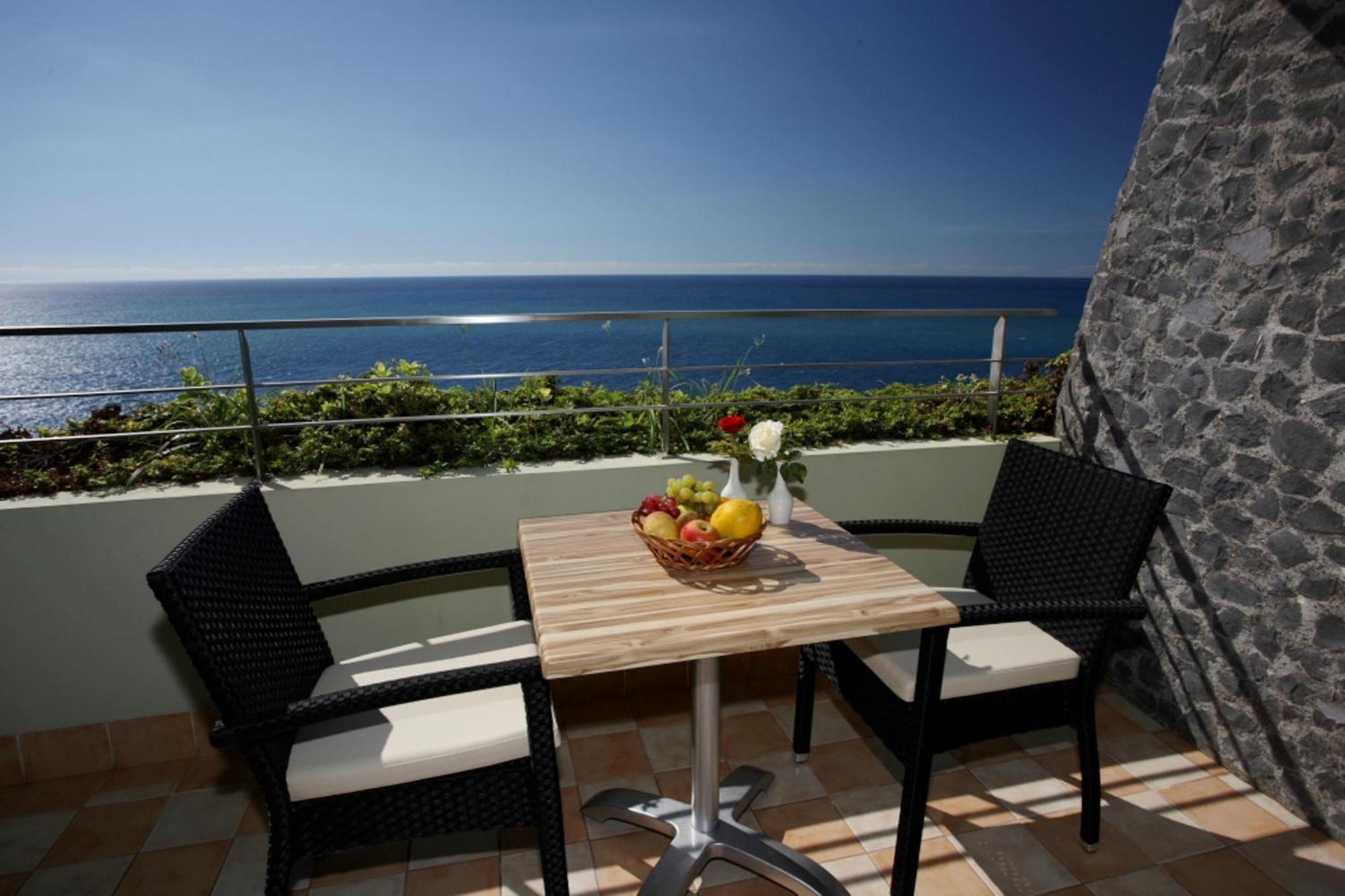 Superior Triple Room Sea View