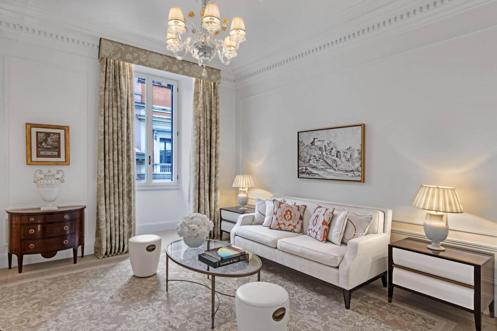 Apartament typu St. Regis Junior Suite z łóżkiem typu king-size
