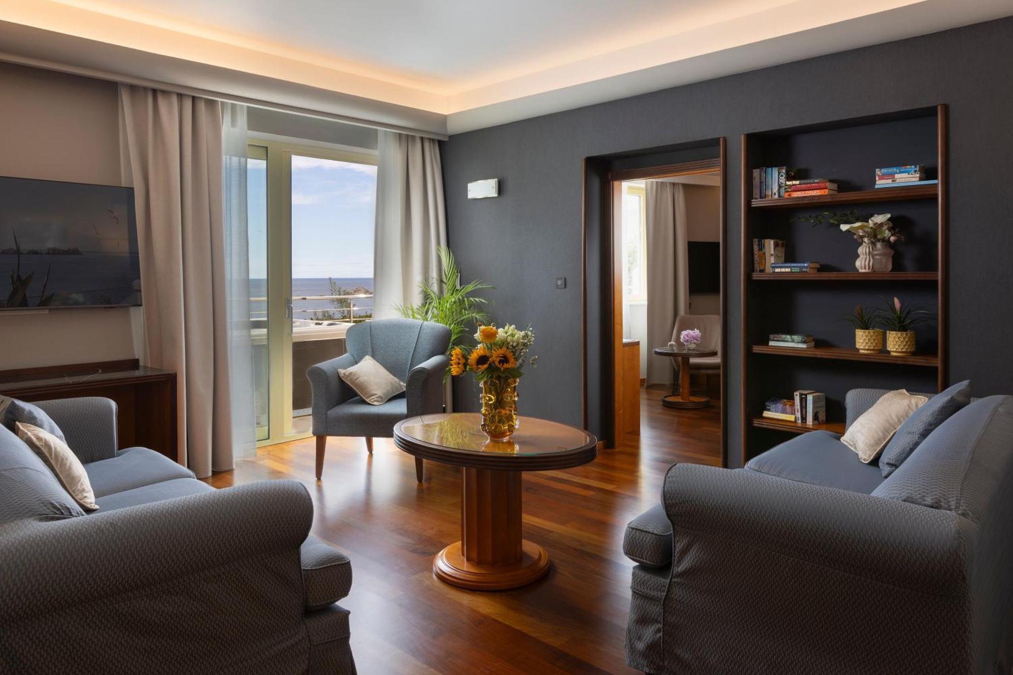 Executive Suite Terrace Sea View