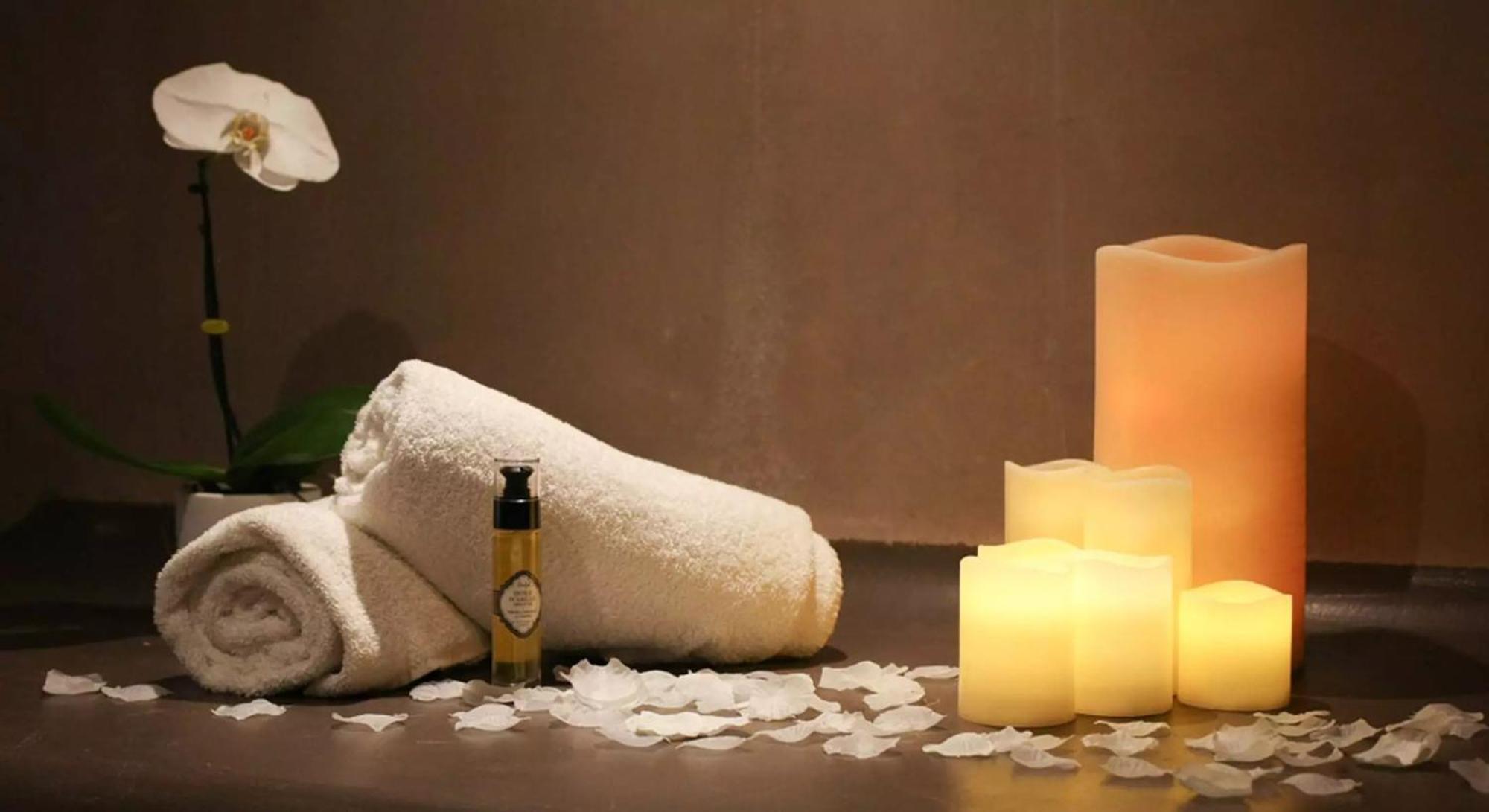 Deluxe Double Room Spa Access