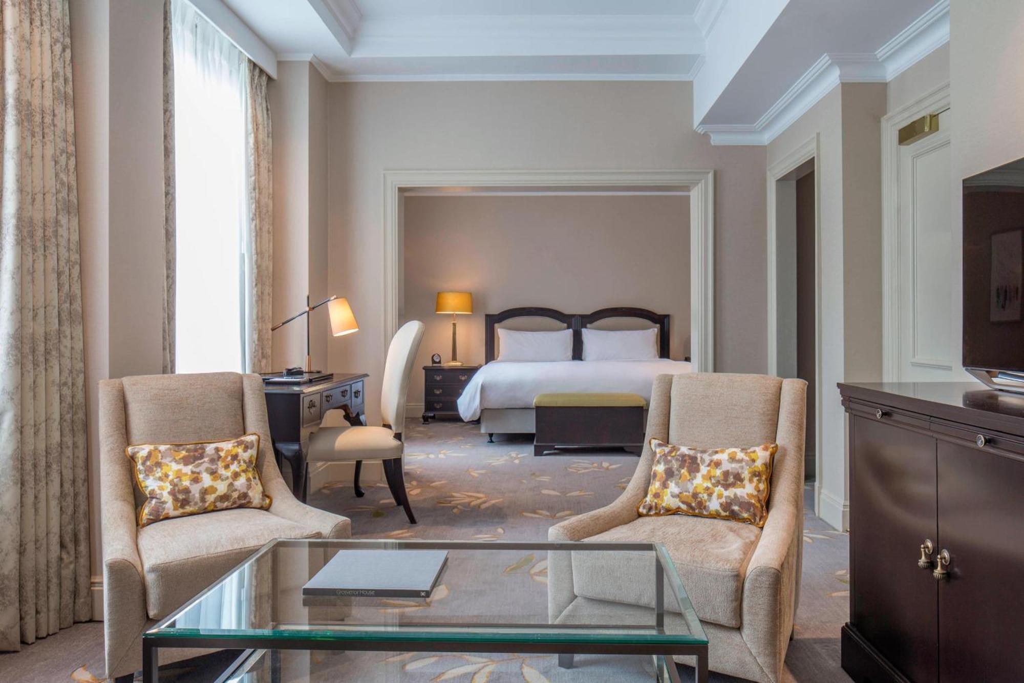 Apartament typu Deluxe Suite z łóżkiem typu queen-size