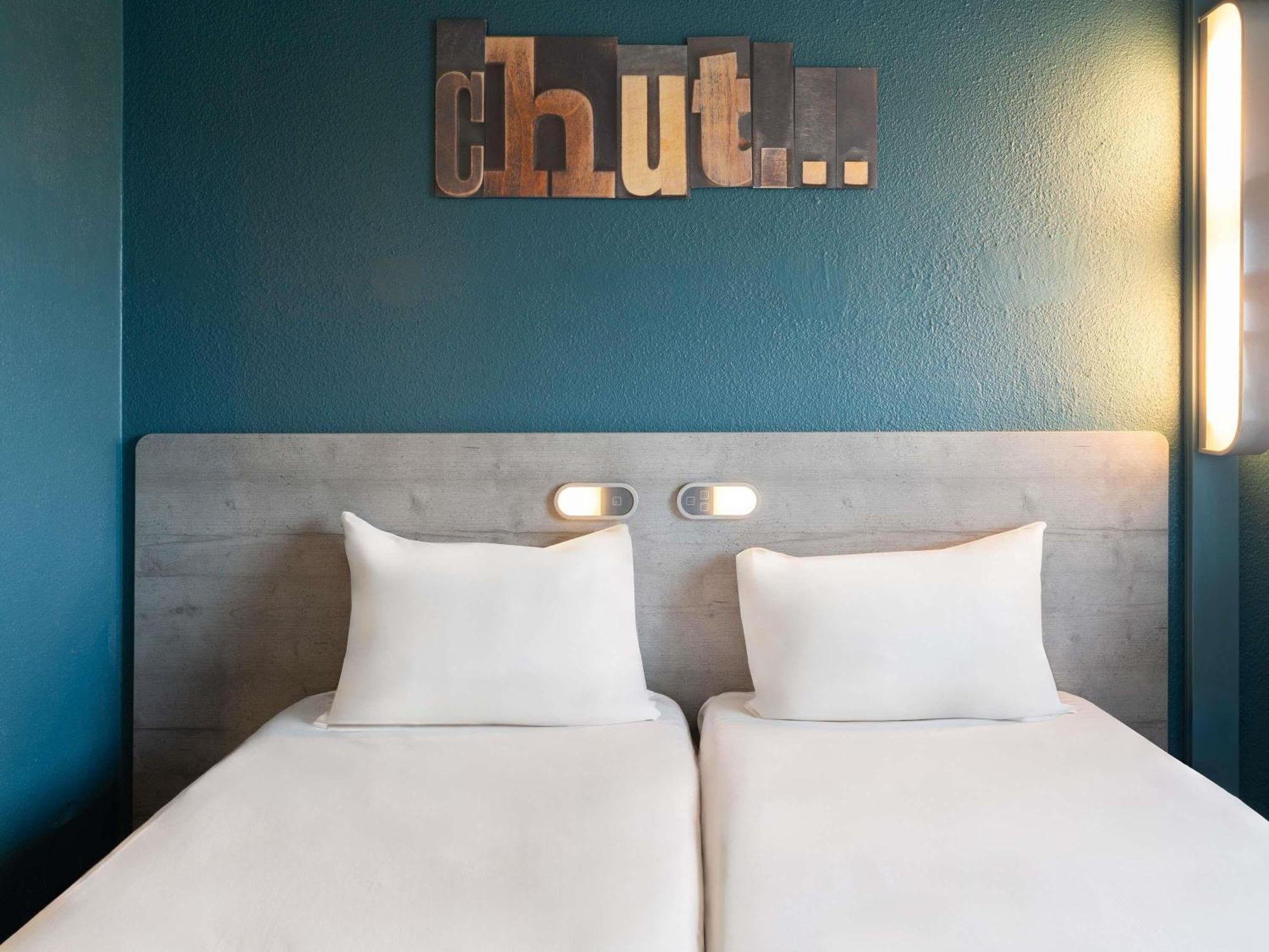 Double Room Single Bed