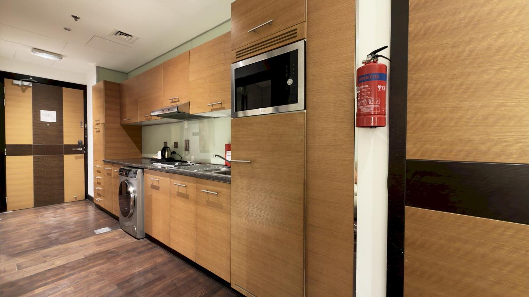Studio Apartment