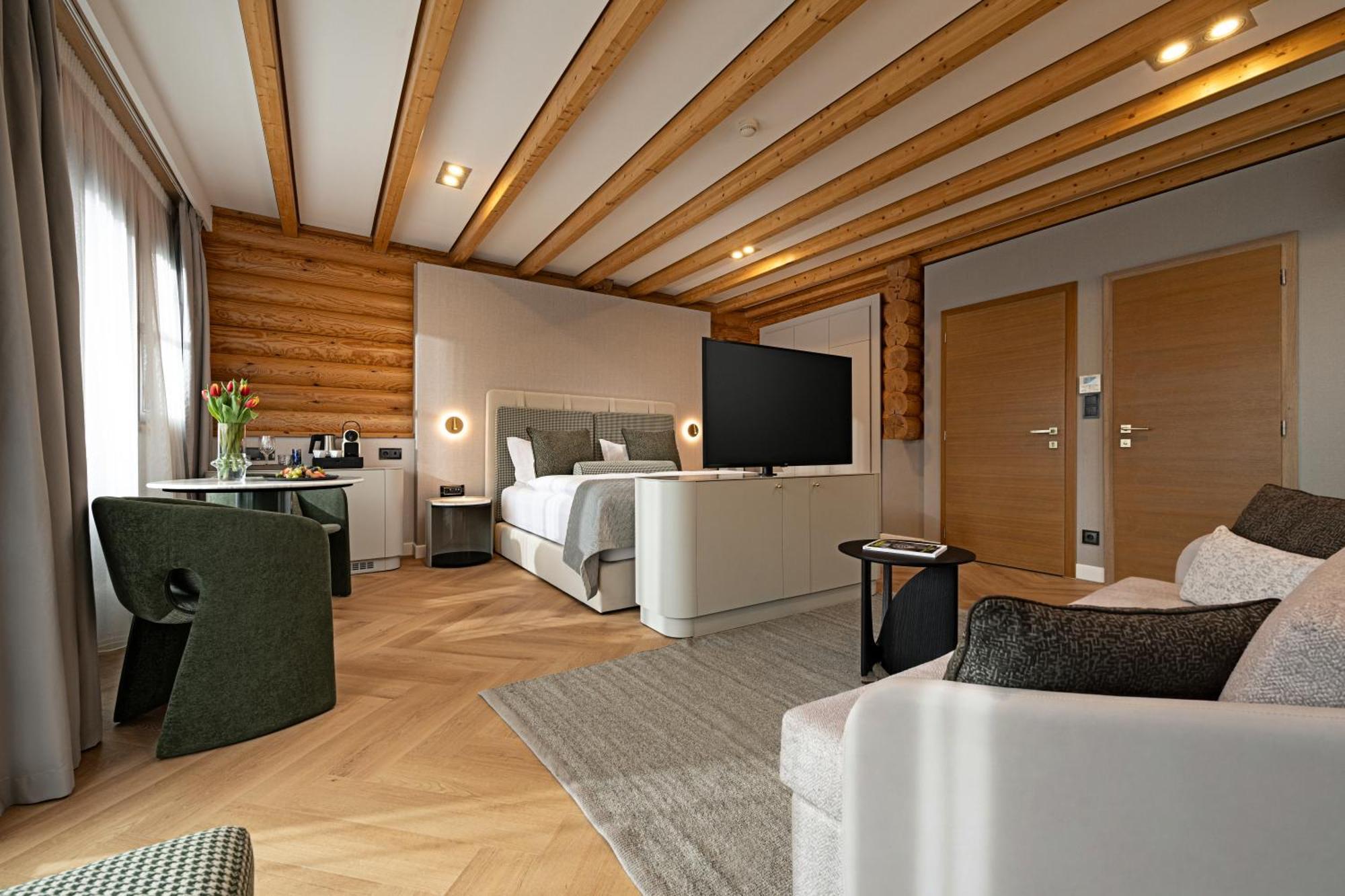 Exclusive Honka House Pet friendly
