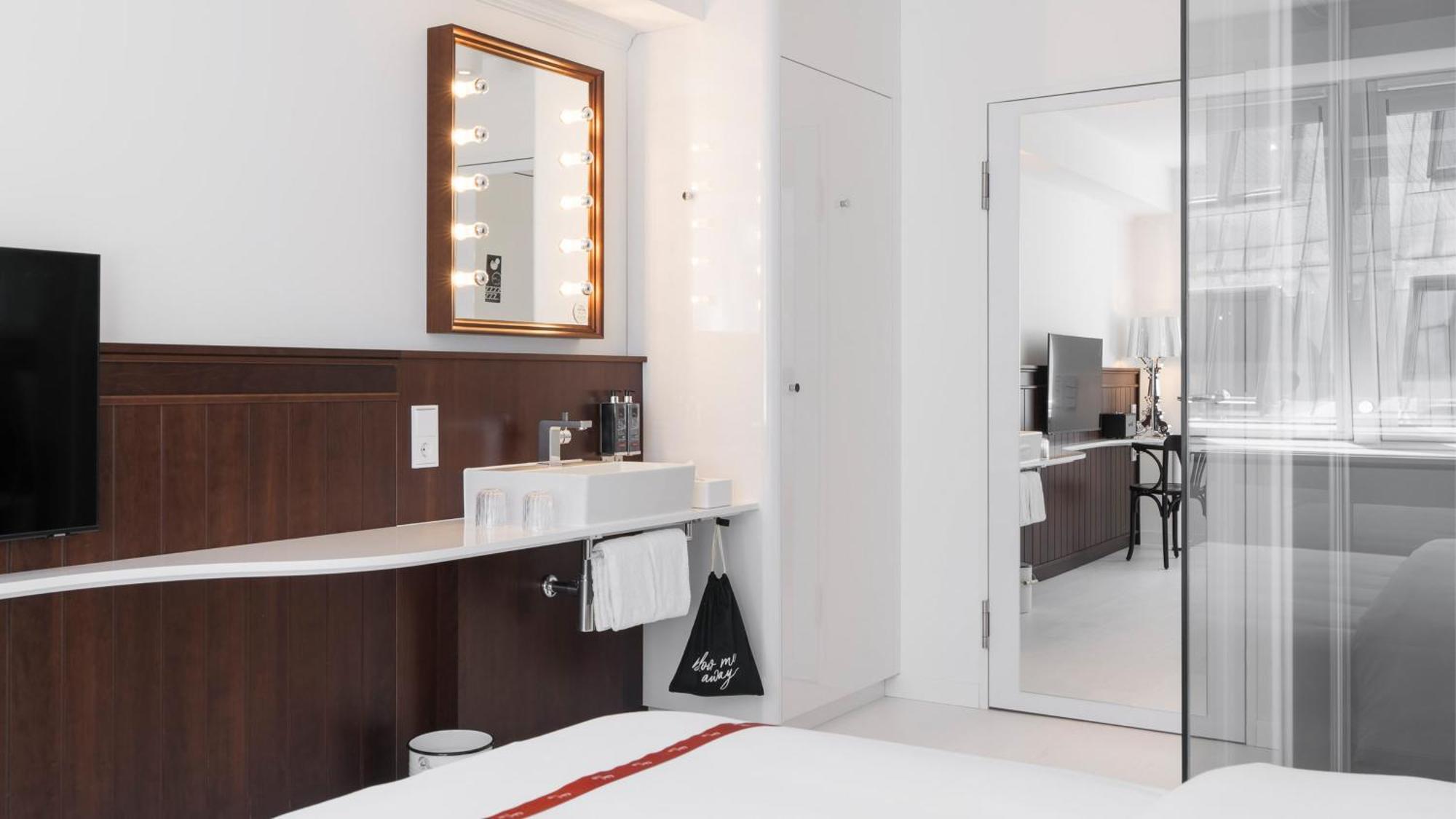 Lovely Room