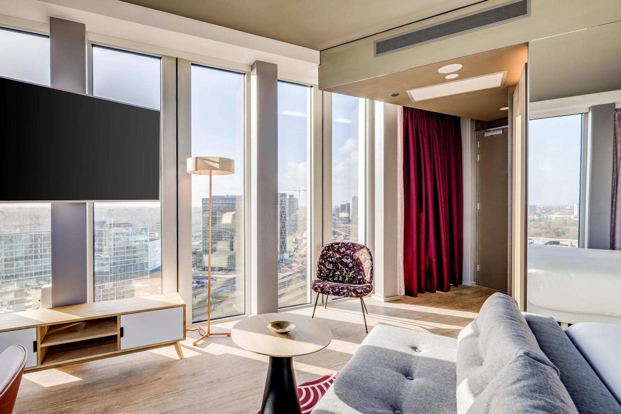 nhow Premium Corner Room View