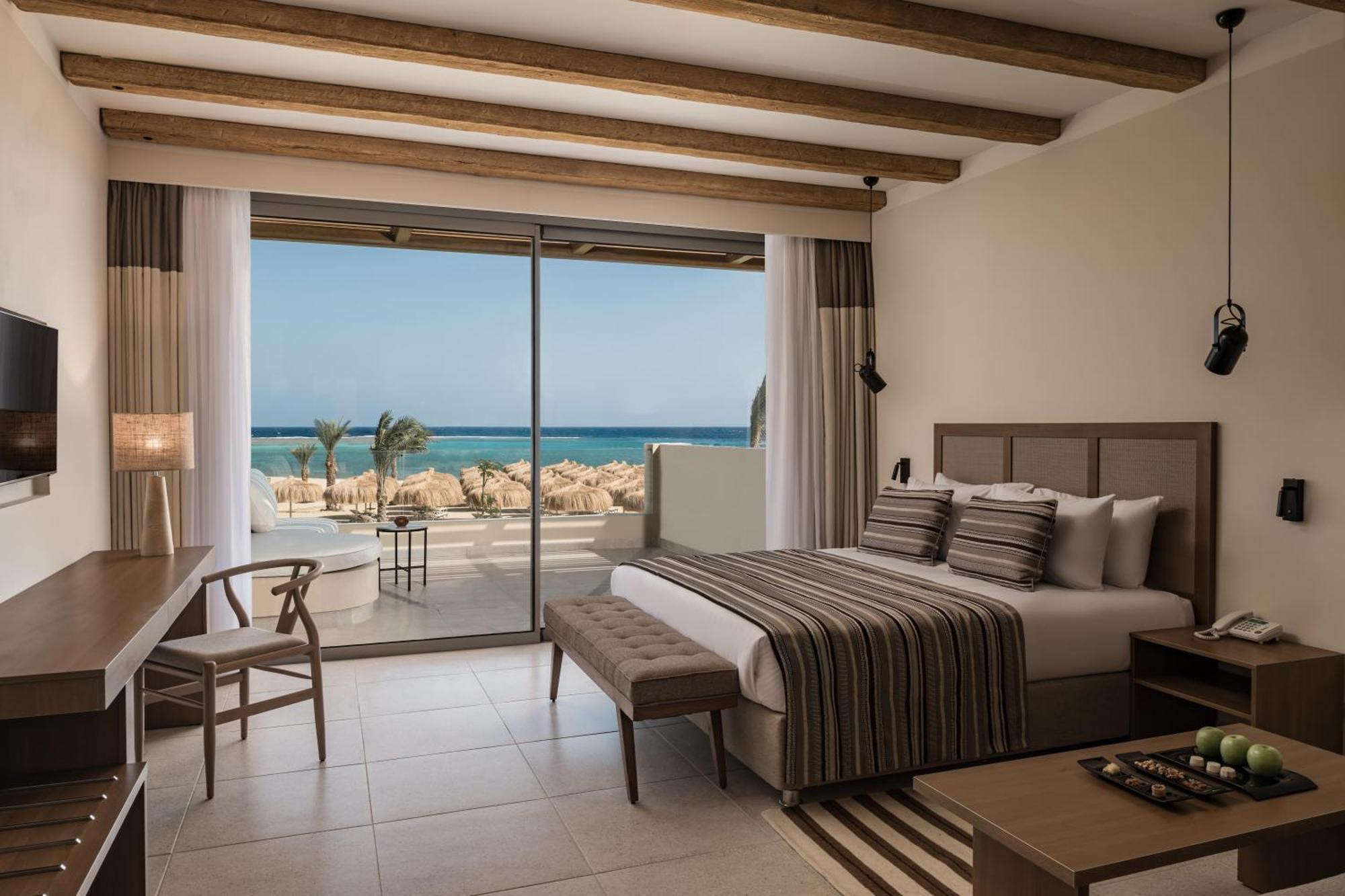 Deluxe Family Queen Sea View