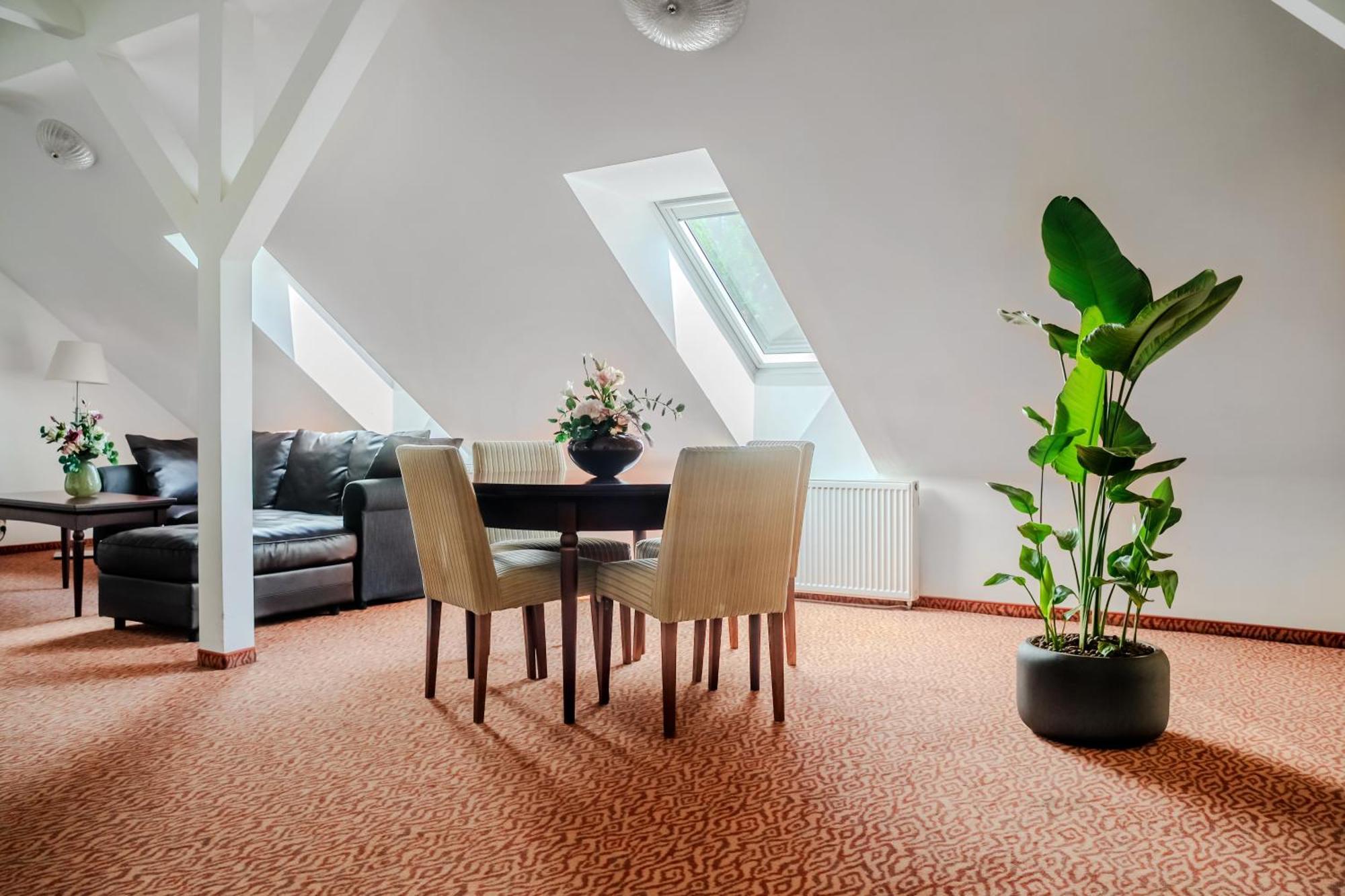 Presidential Suite