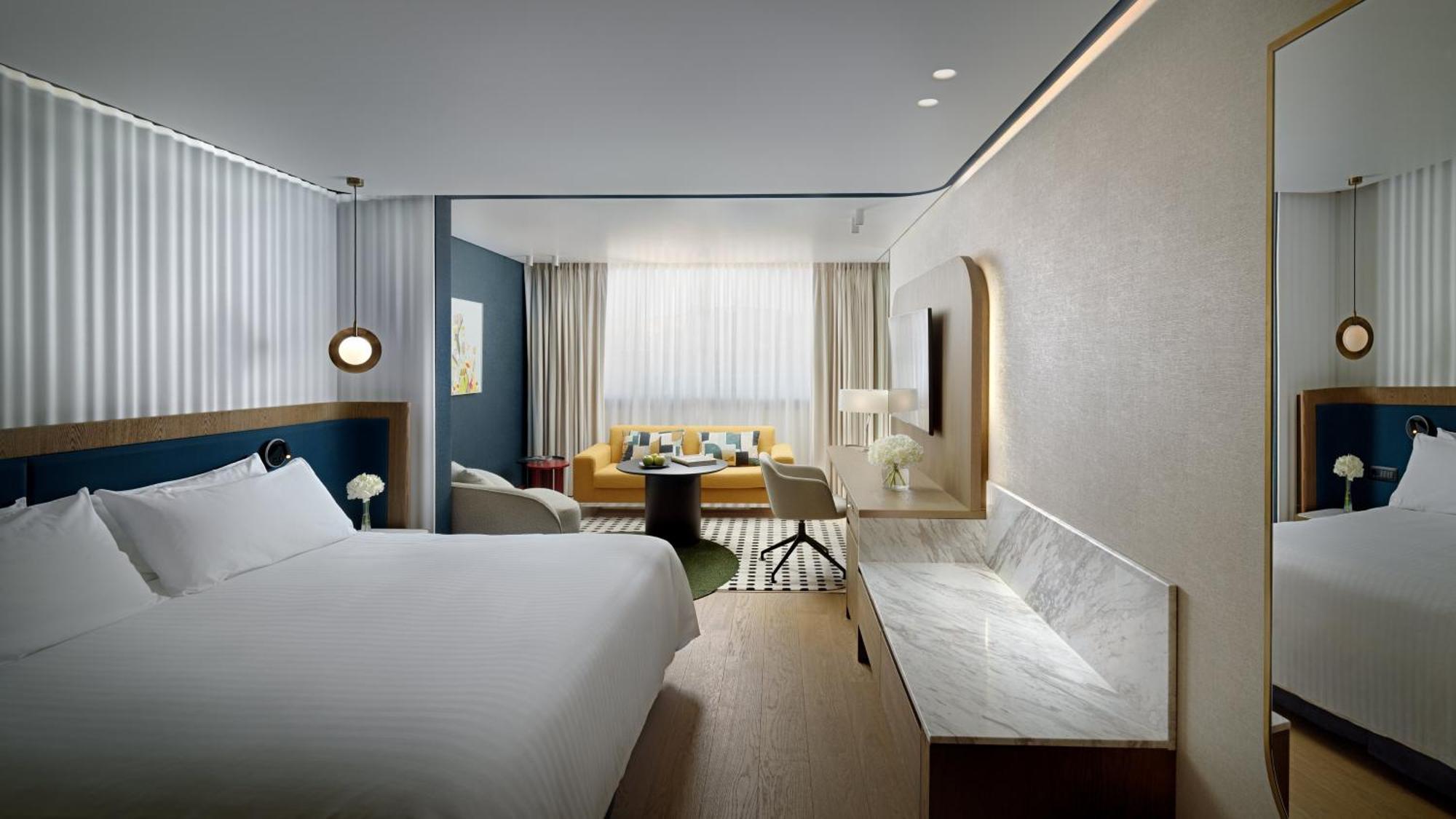 Premium King Room