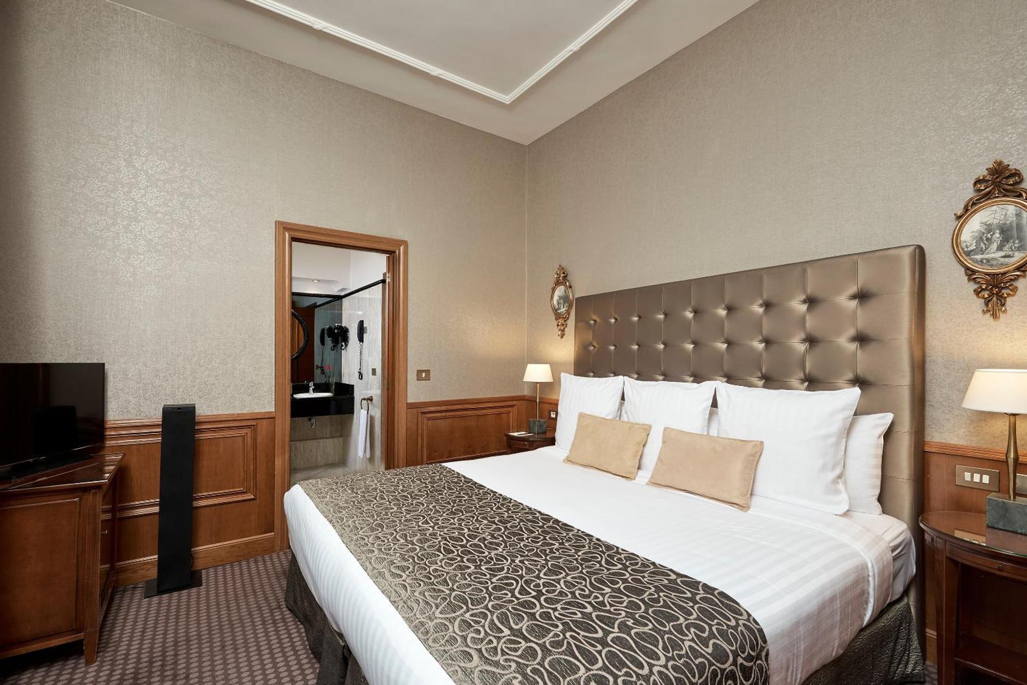 Grand Premium Double Room