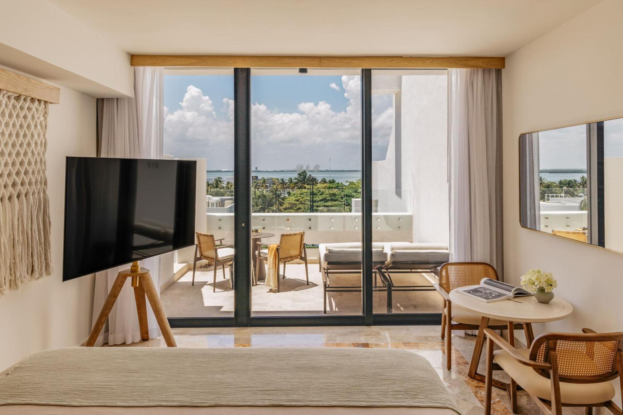 The Reserve Junior Suite Sunset View Adults Only