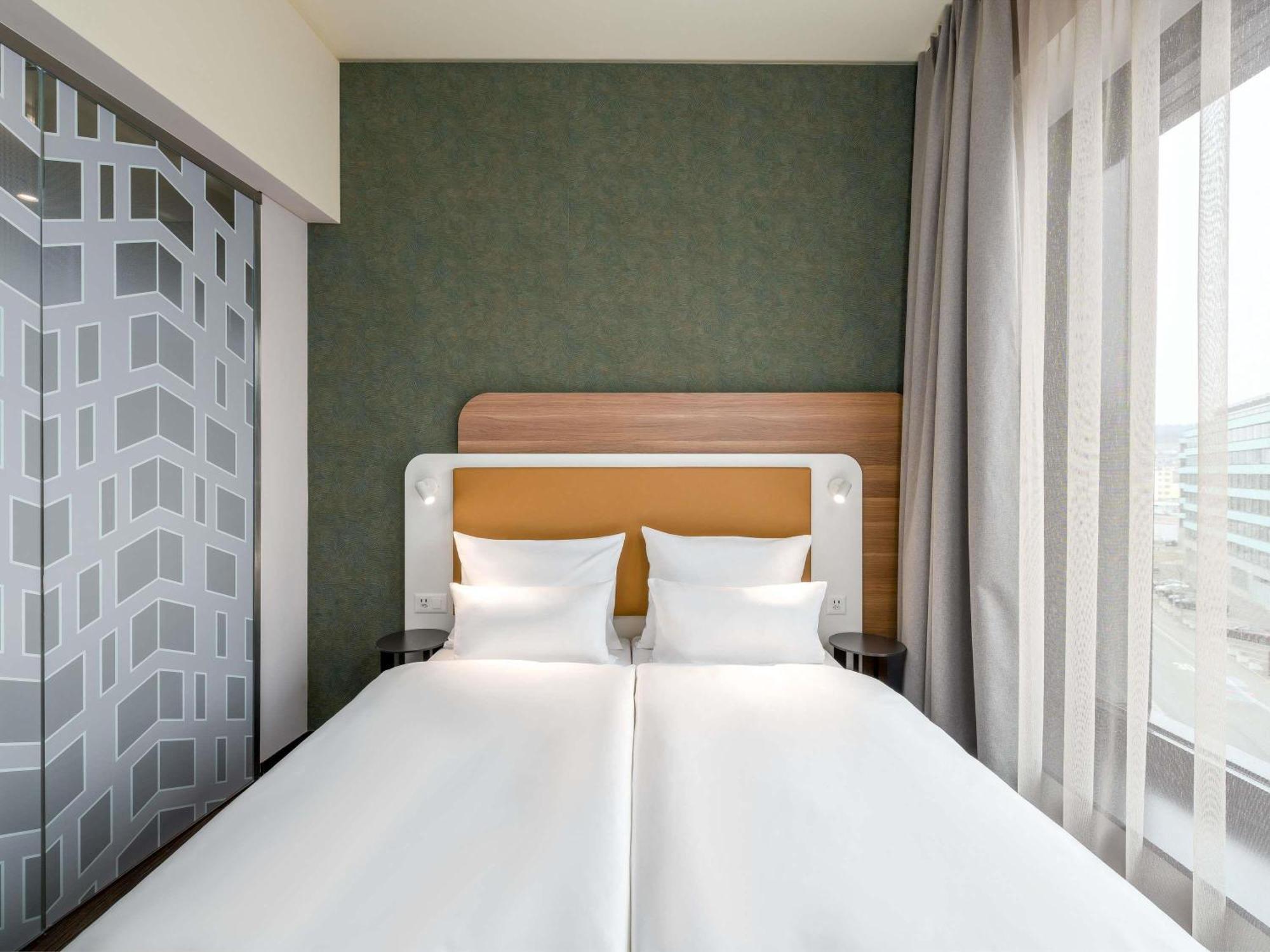 Comfort Twin Room