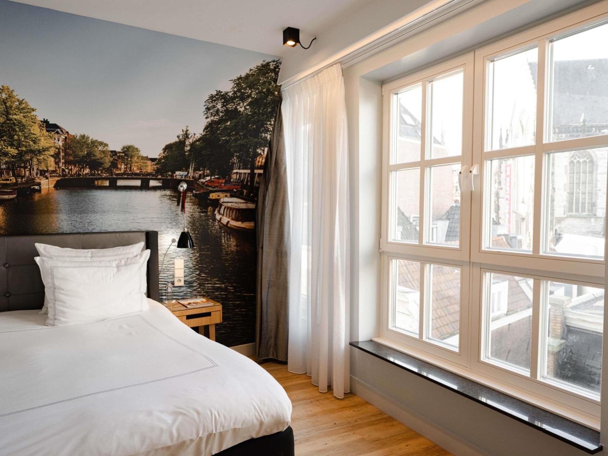 Double Room Select