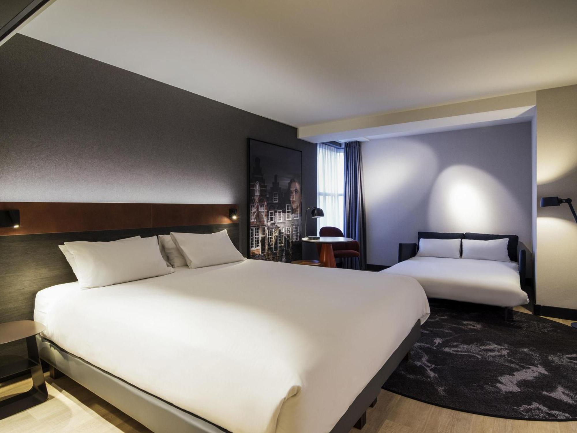 Privilege Double Room Double Sofa Bed