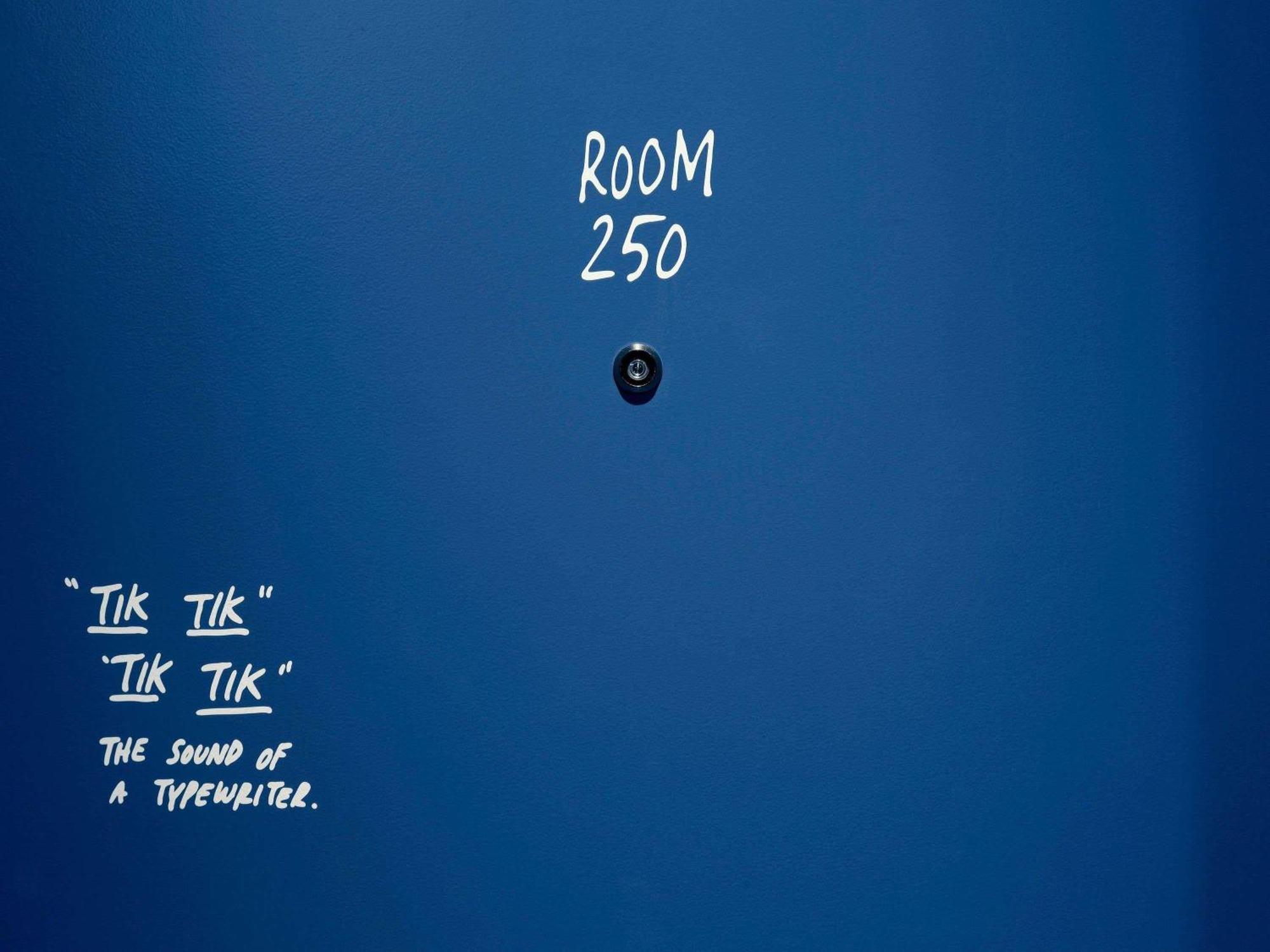 Junior King Suite