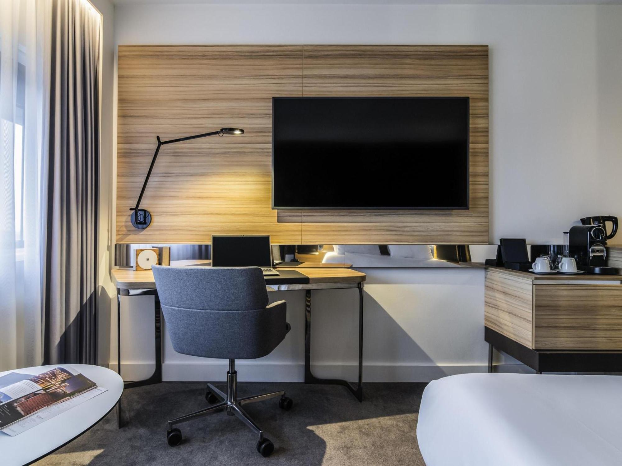Executive King Room