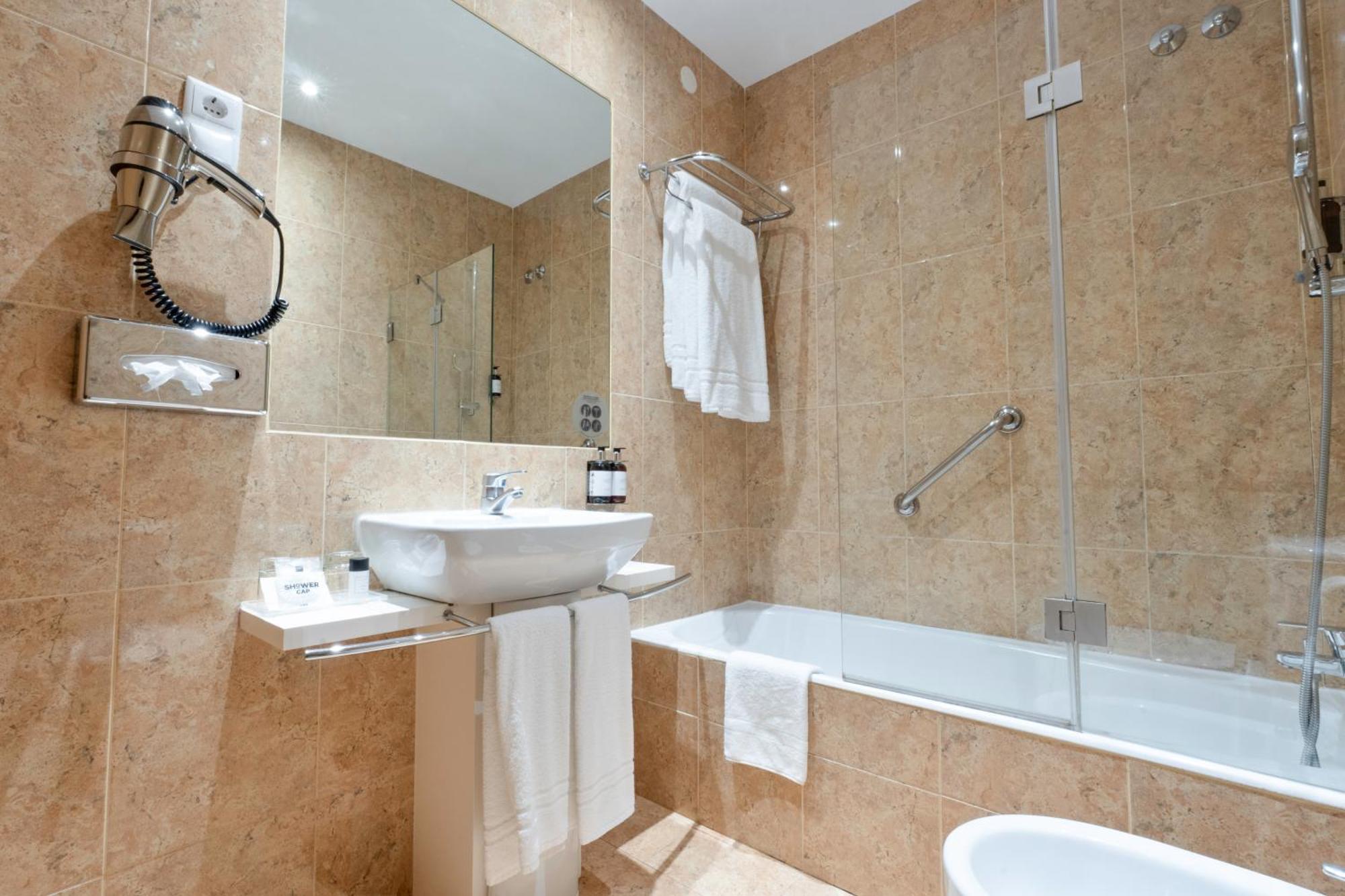 Economy Double or Twin Room