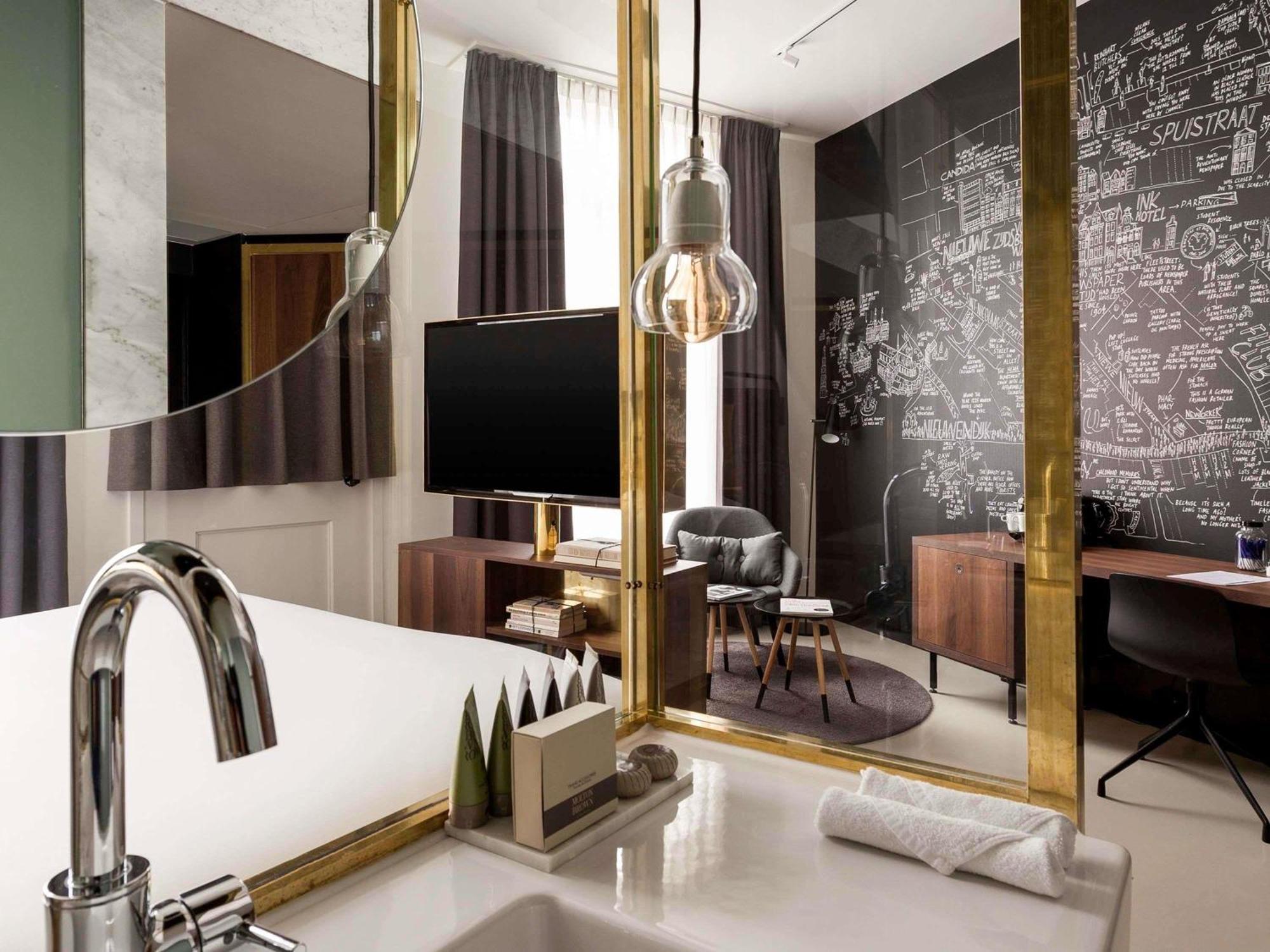 Junior King Suite