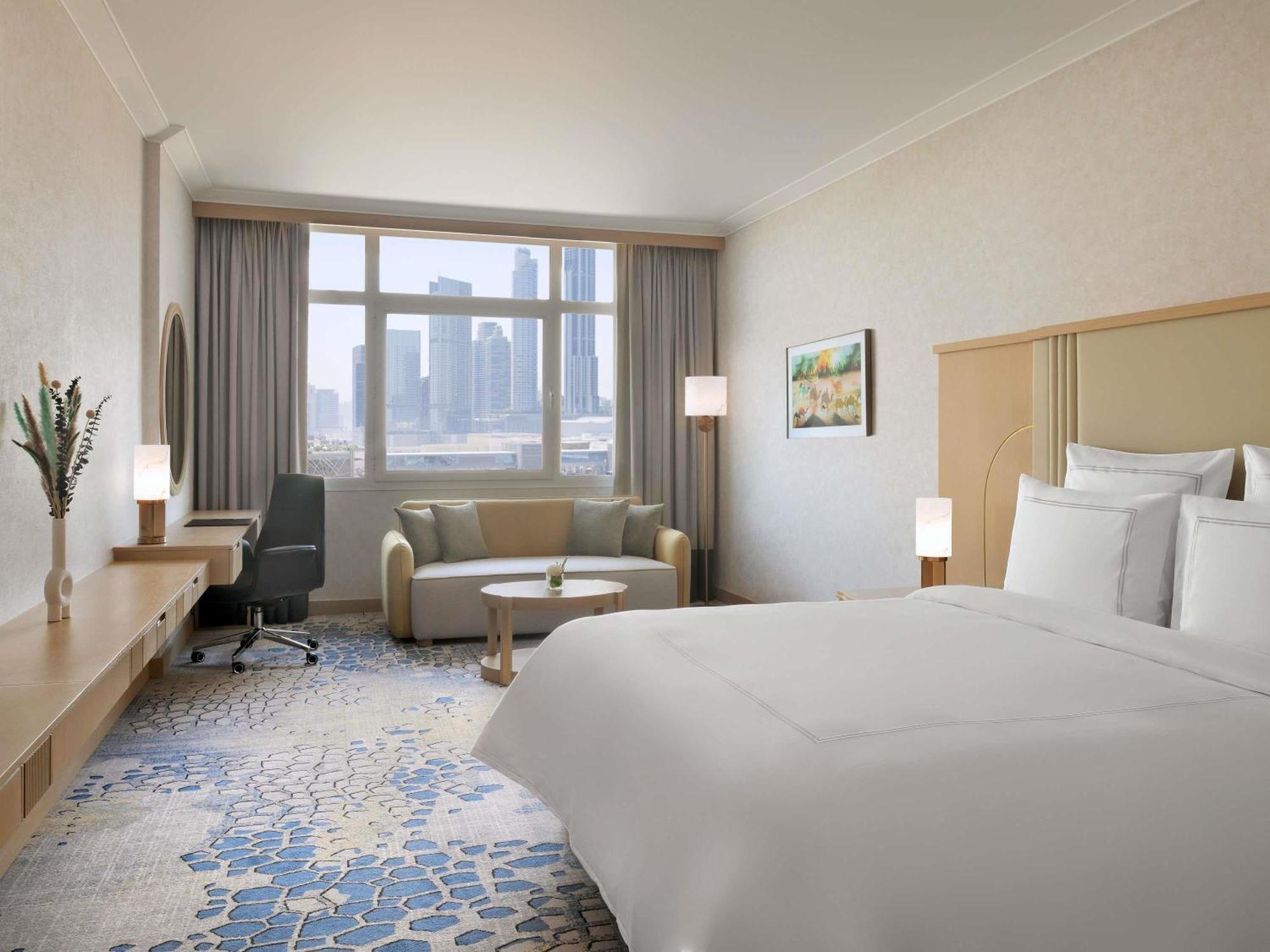Deluxe King Room