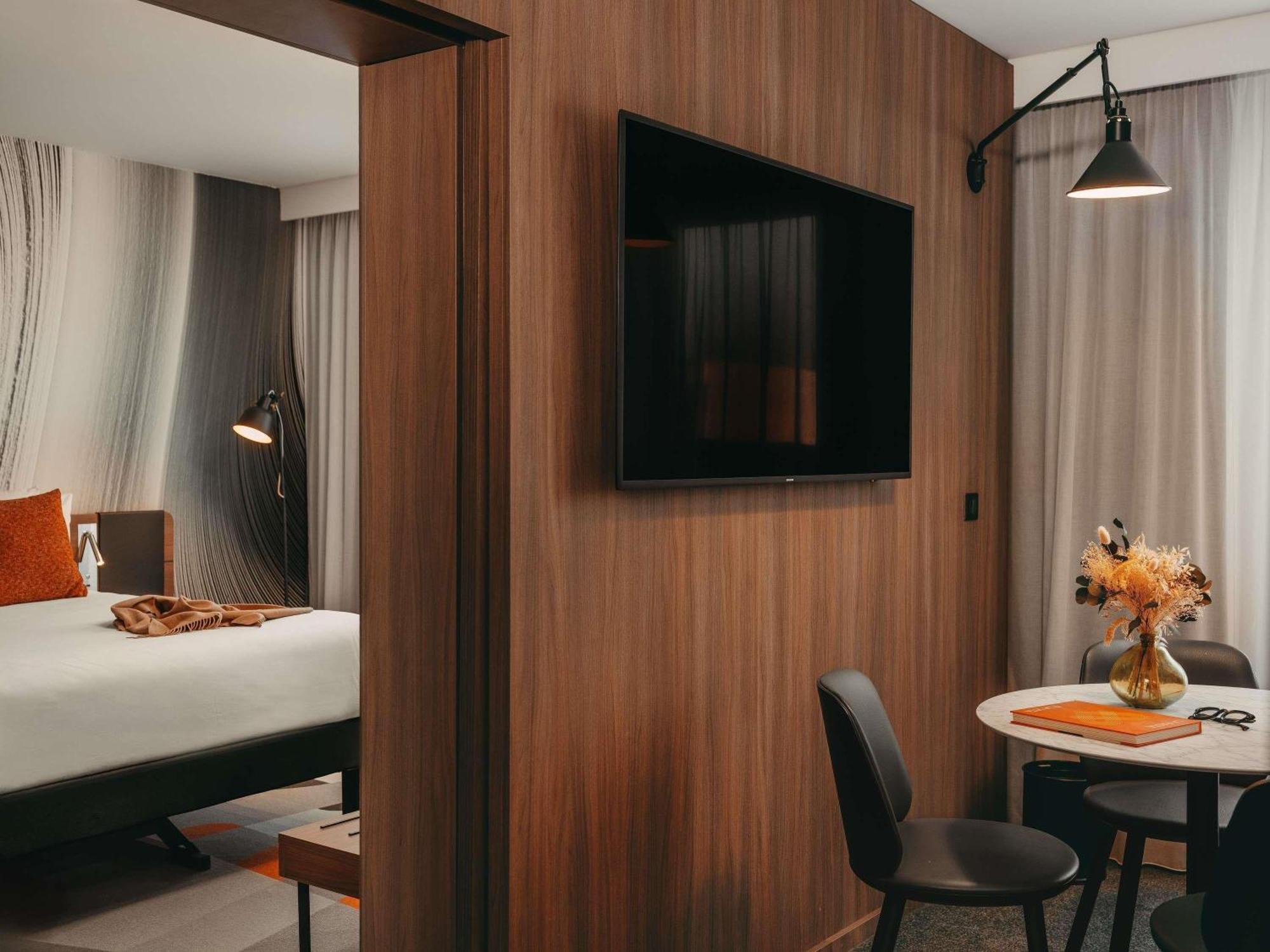 Superior Suite Double Bed DoubleSofa