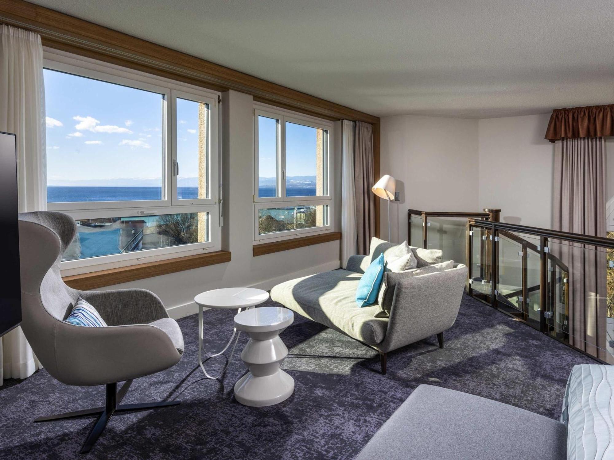 Duplex King Suite Lake View