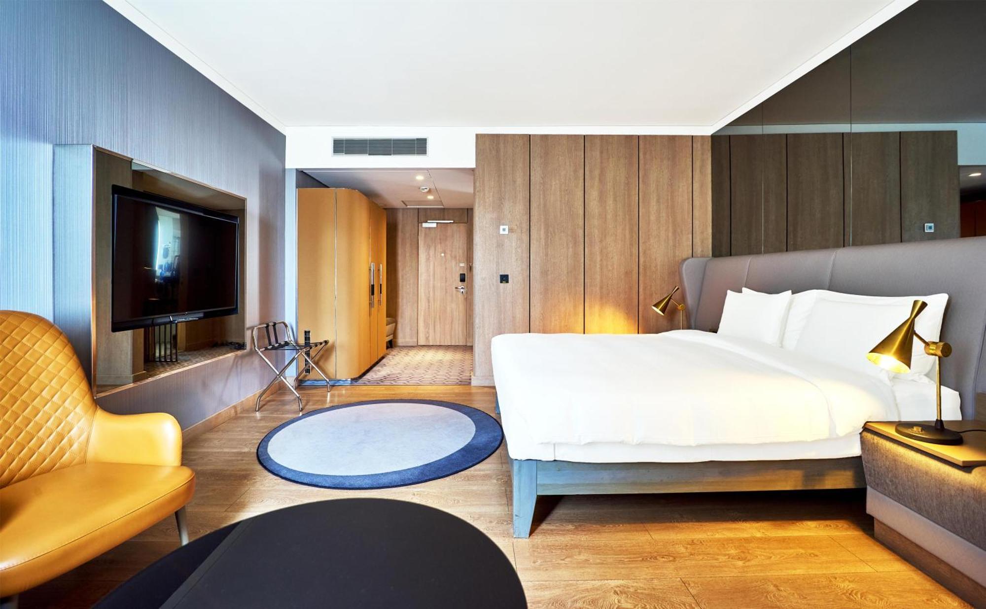 Superior Room Low Floor