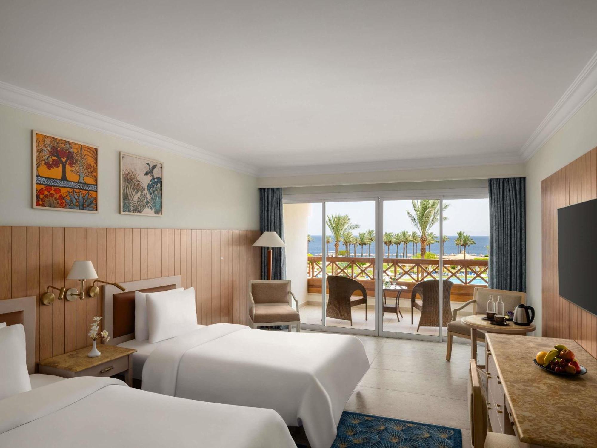 Classic Twin Room Sea Pool View