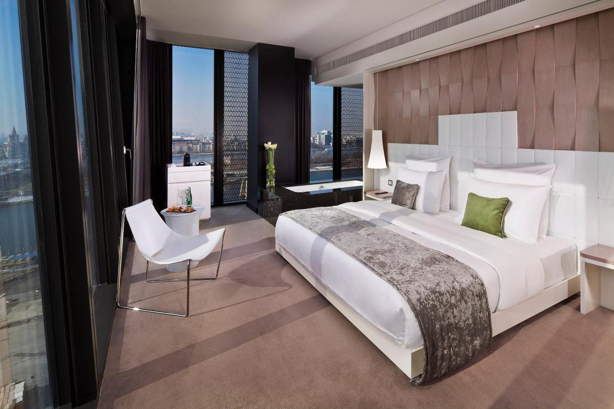 Grand Premium Room Panoramic View